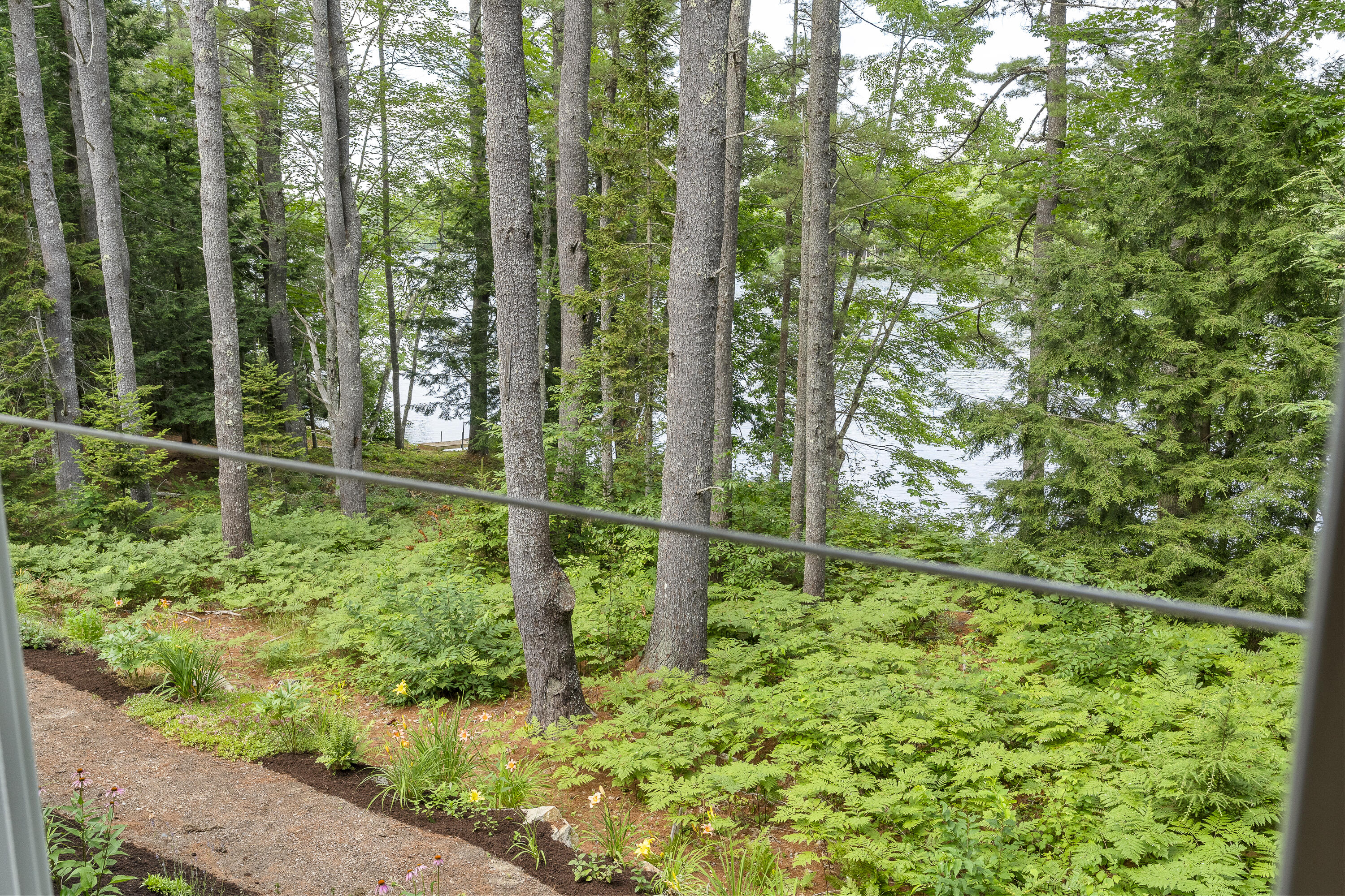 3 Lakeside Lane