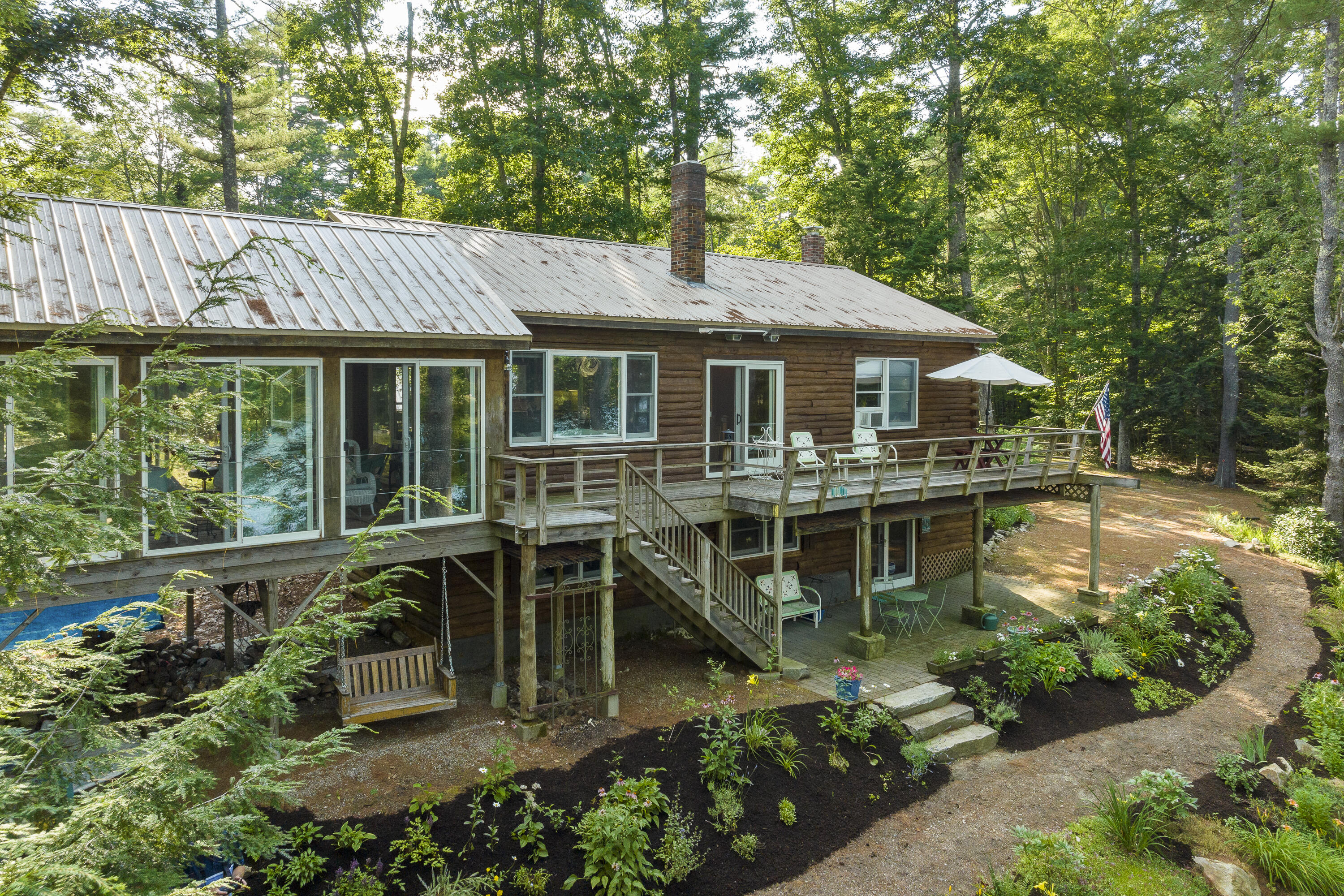3 Lakeside Lane