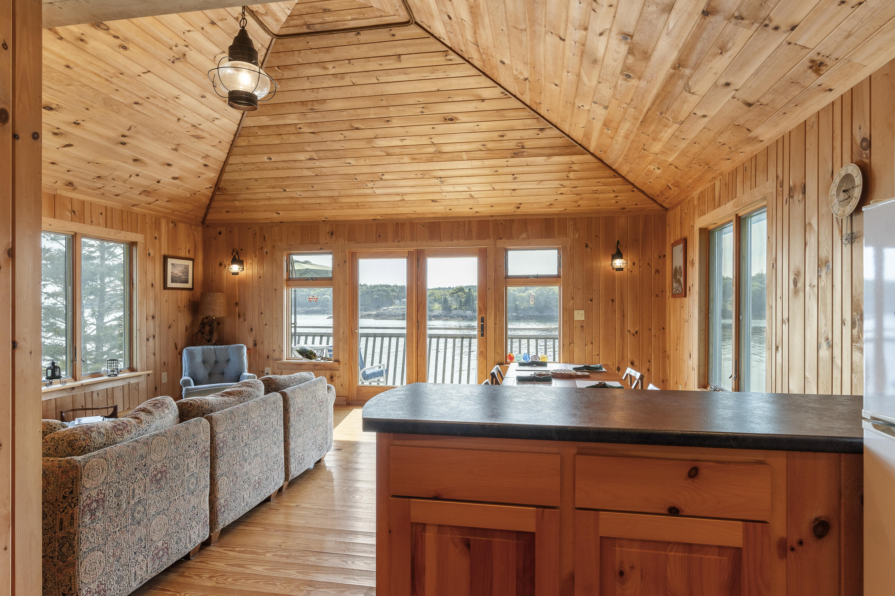 282 King Phillips Trail
