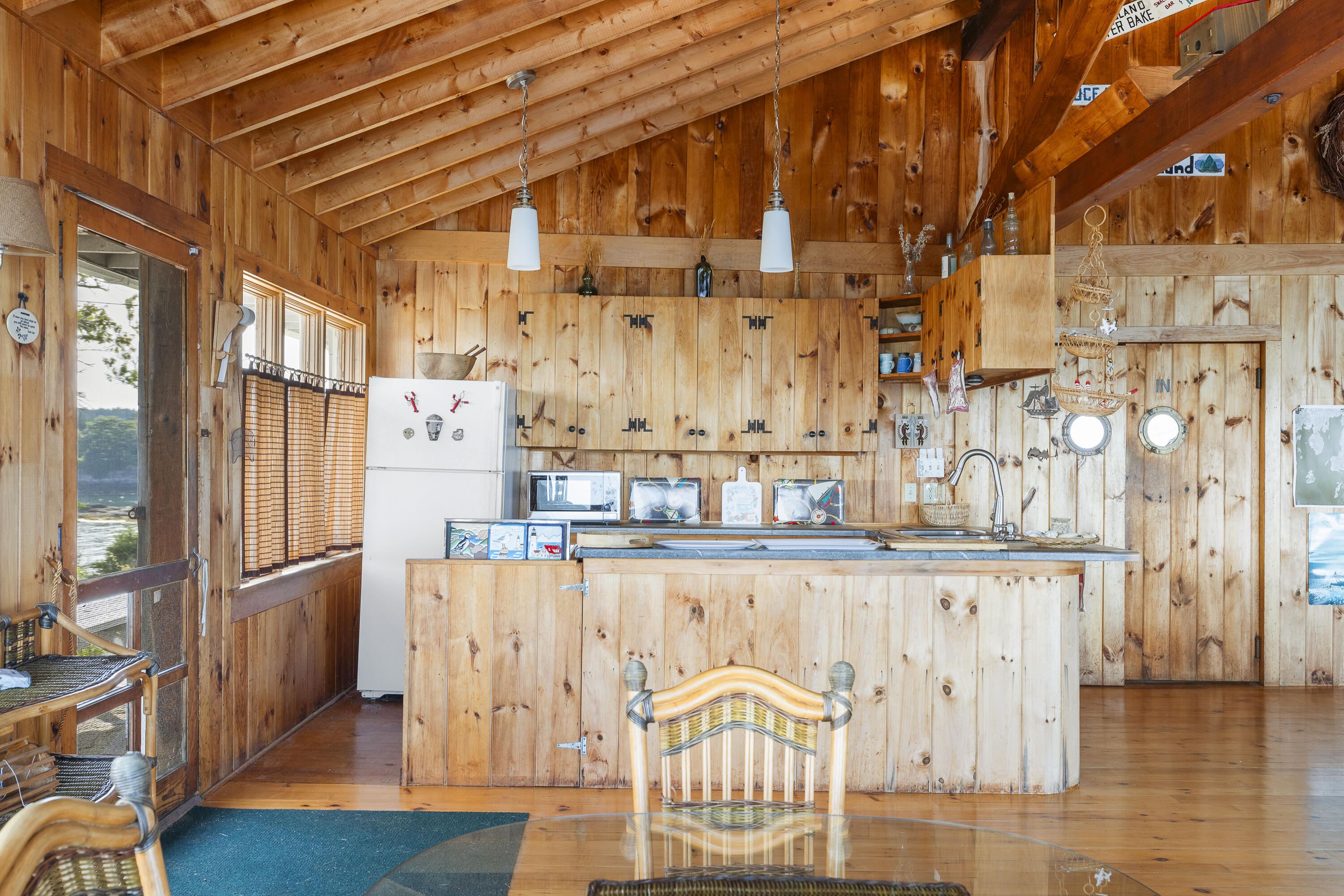 282 King Phillips Trail