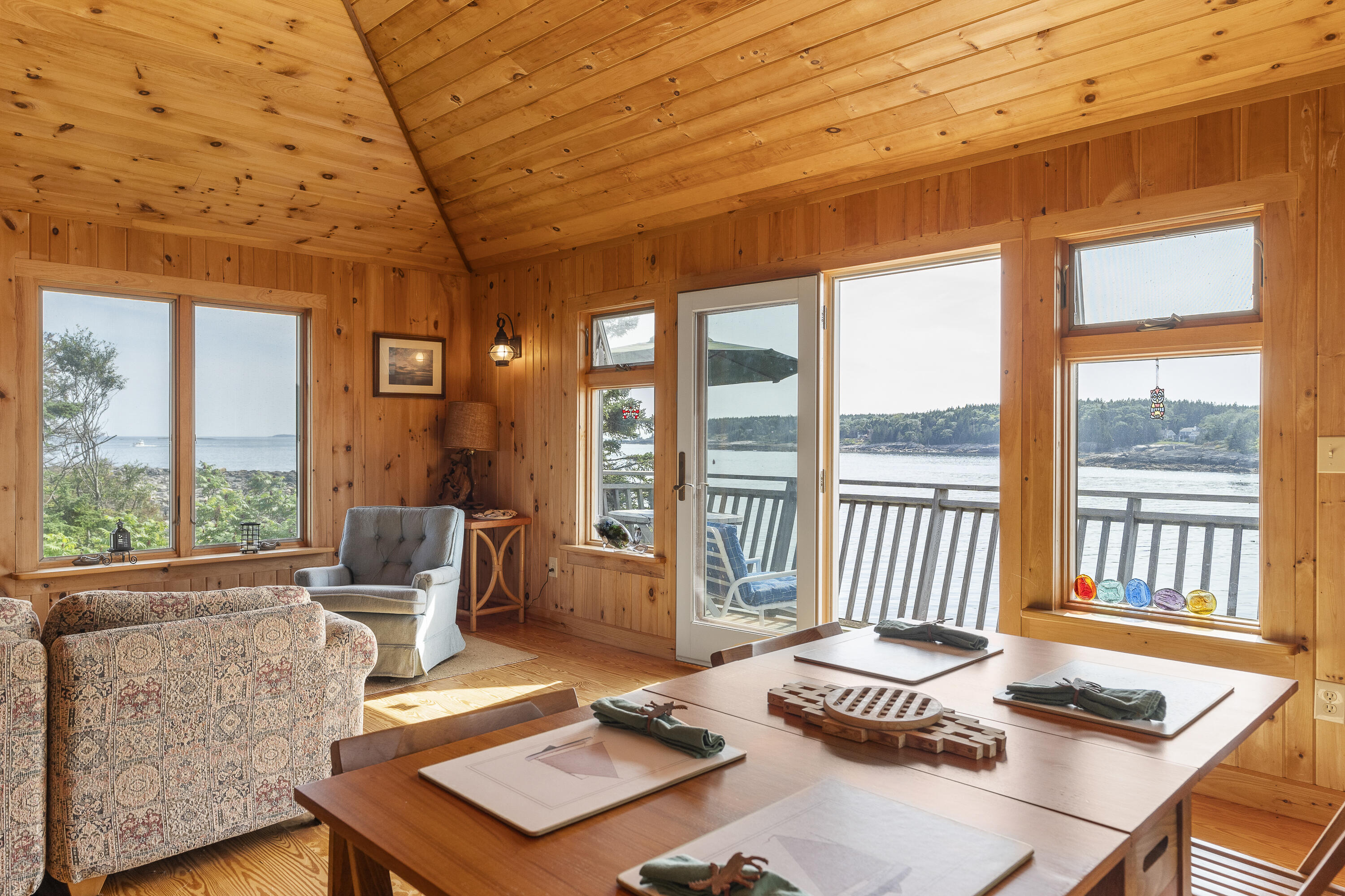 282 King Phillips Trail