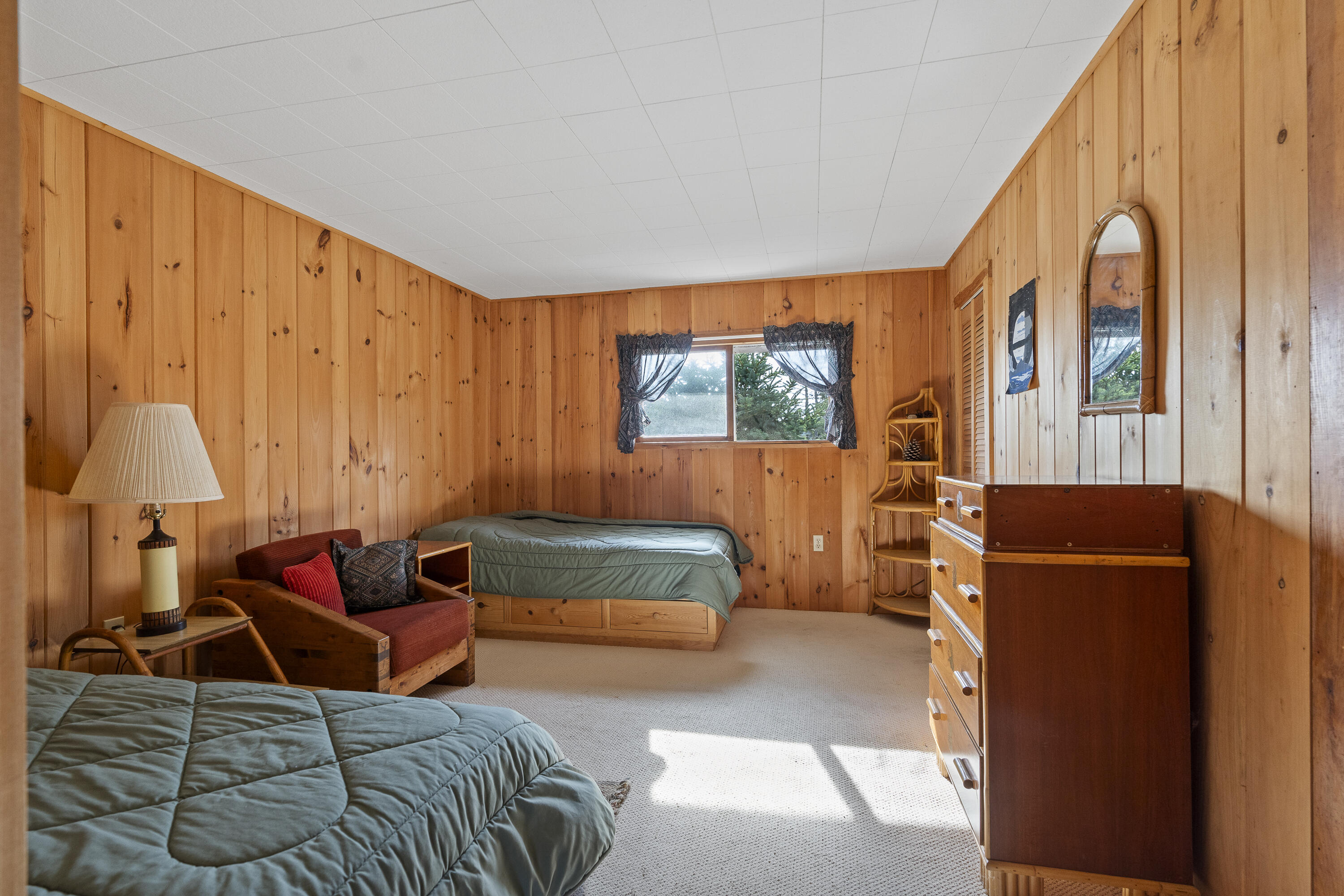 282 King Phillips Trail