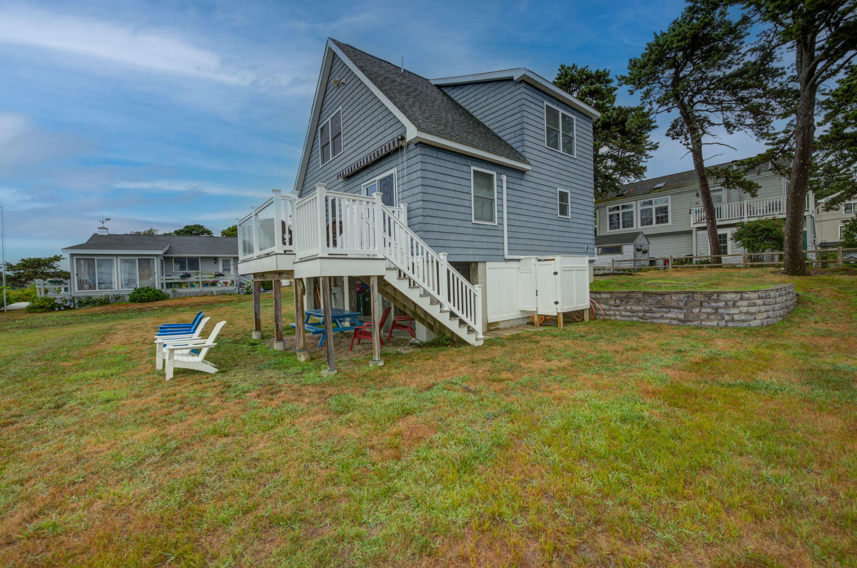 174 Hills Beach Road