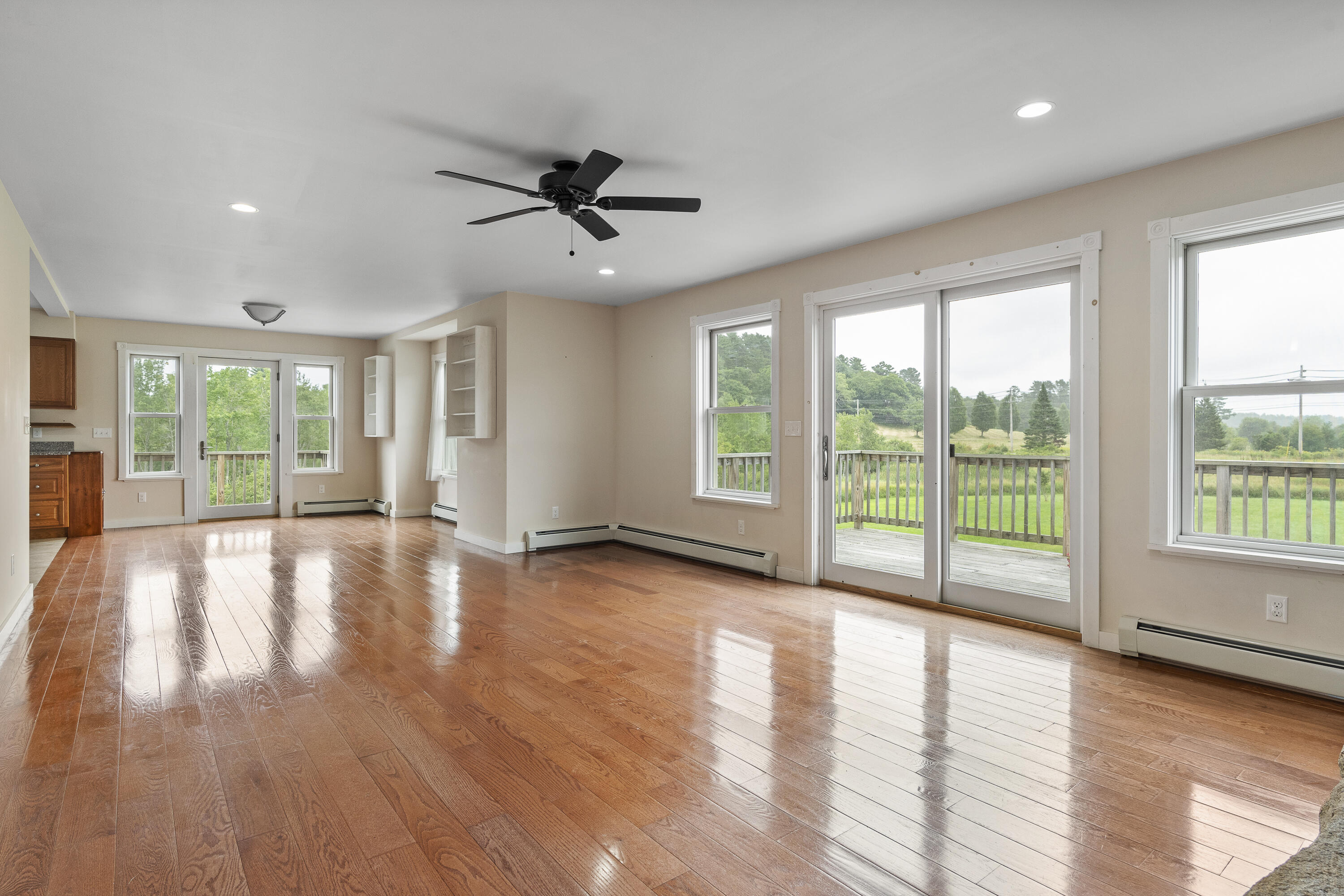 222 Pond Road