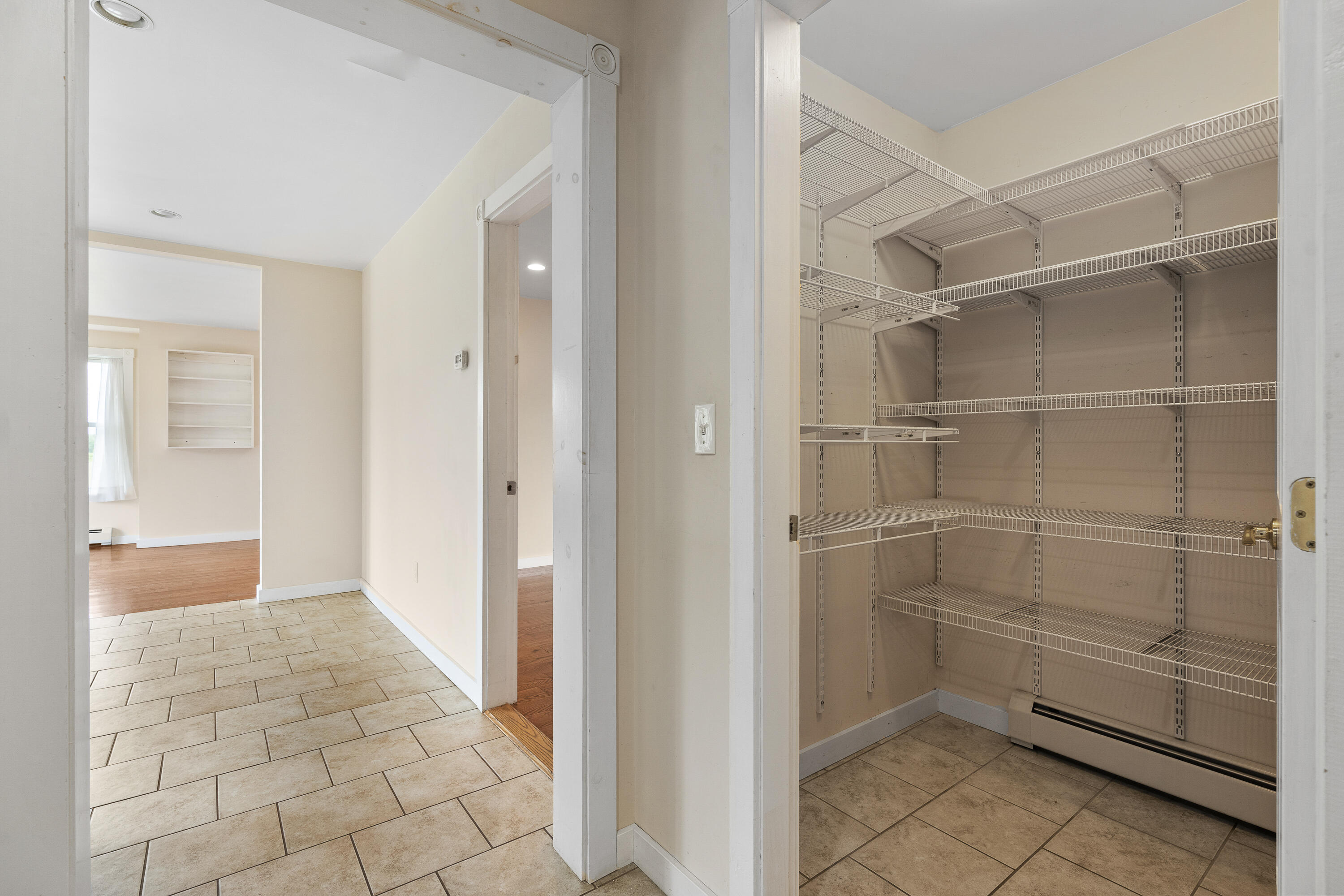 222 Pond Road
