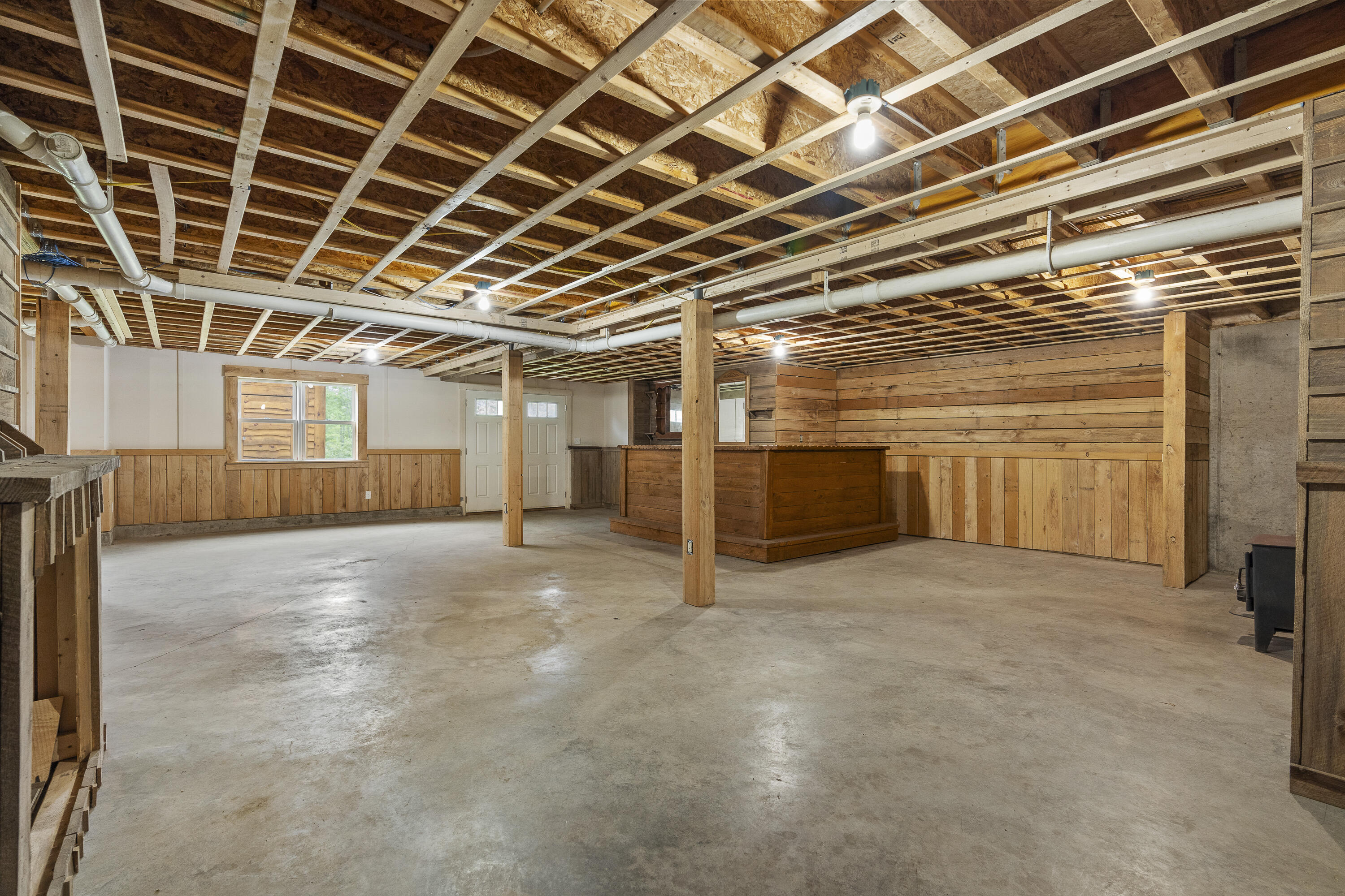 222 Pond Road