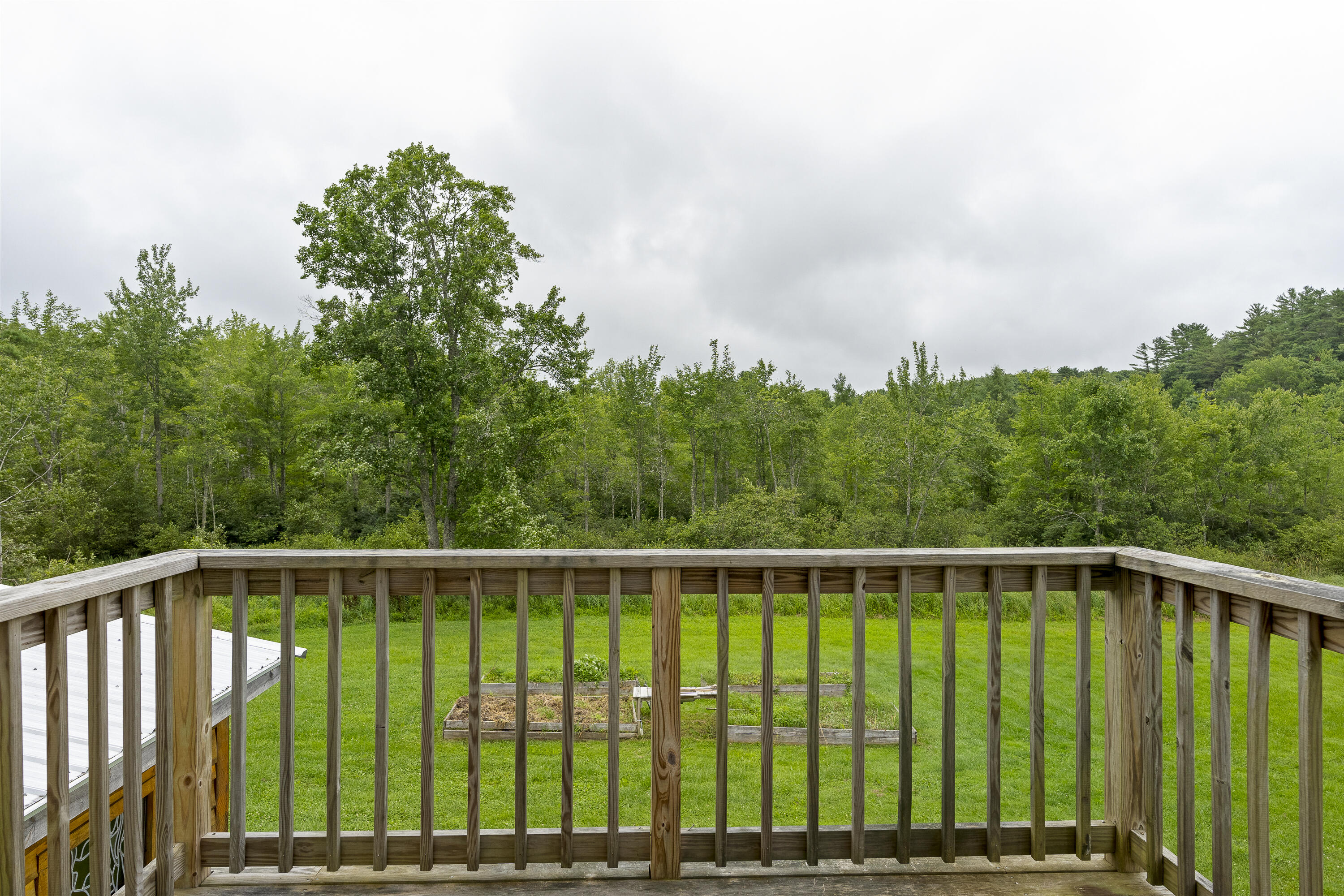 222 Pond Road