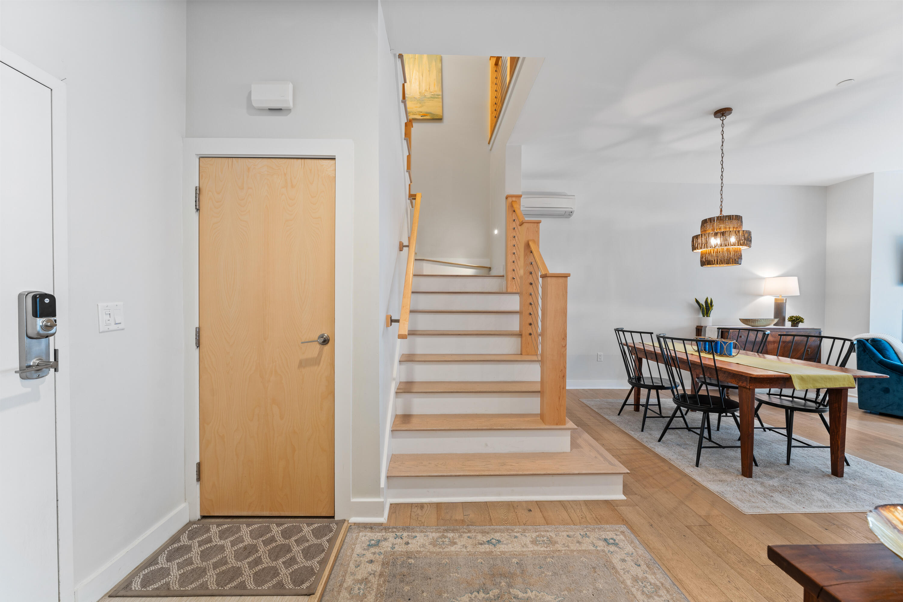 113 Newbury Street, 103