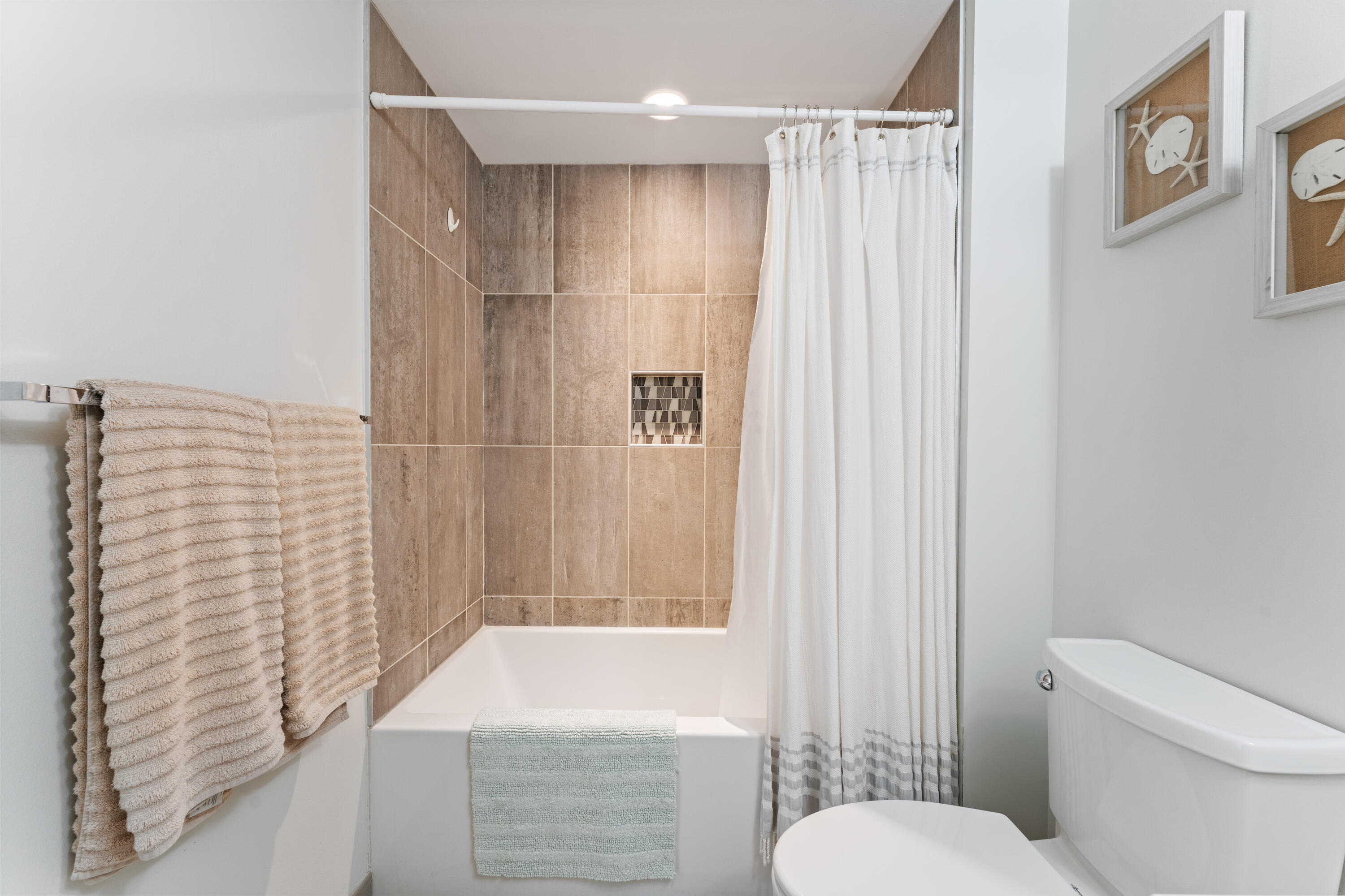113 Newbury Street, 103