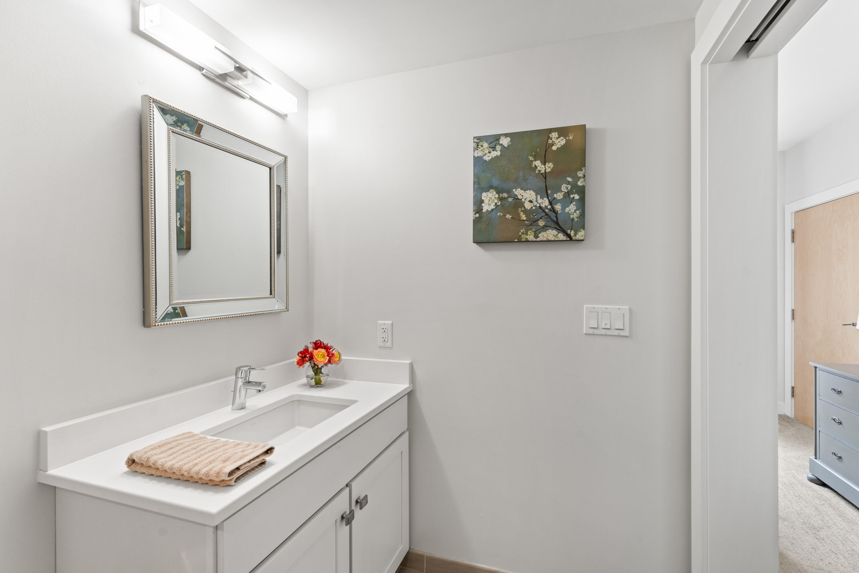 113 Newbury Street, 103