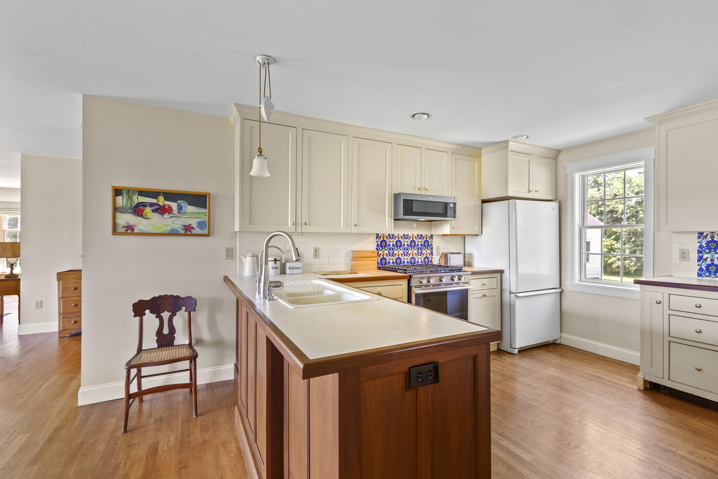 247 Basin Point Road