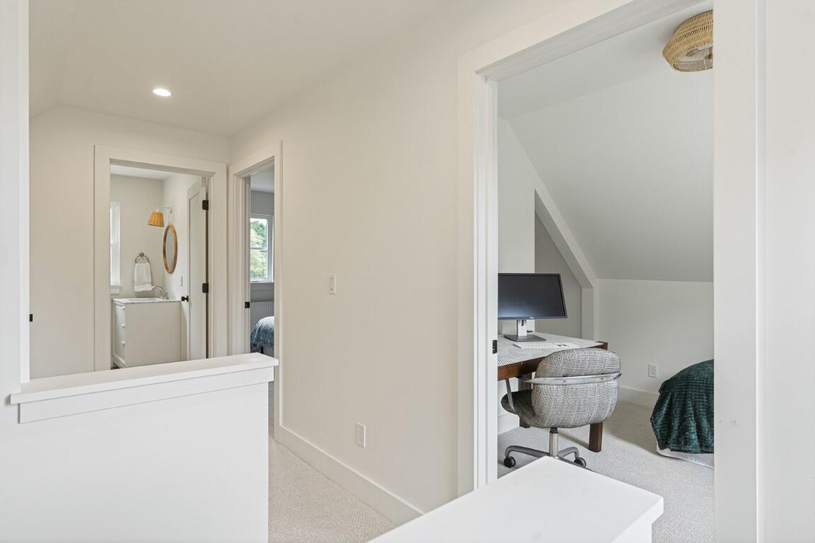 9 Bayville Road