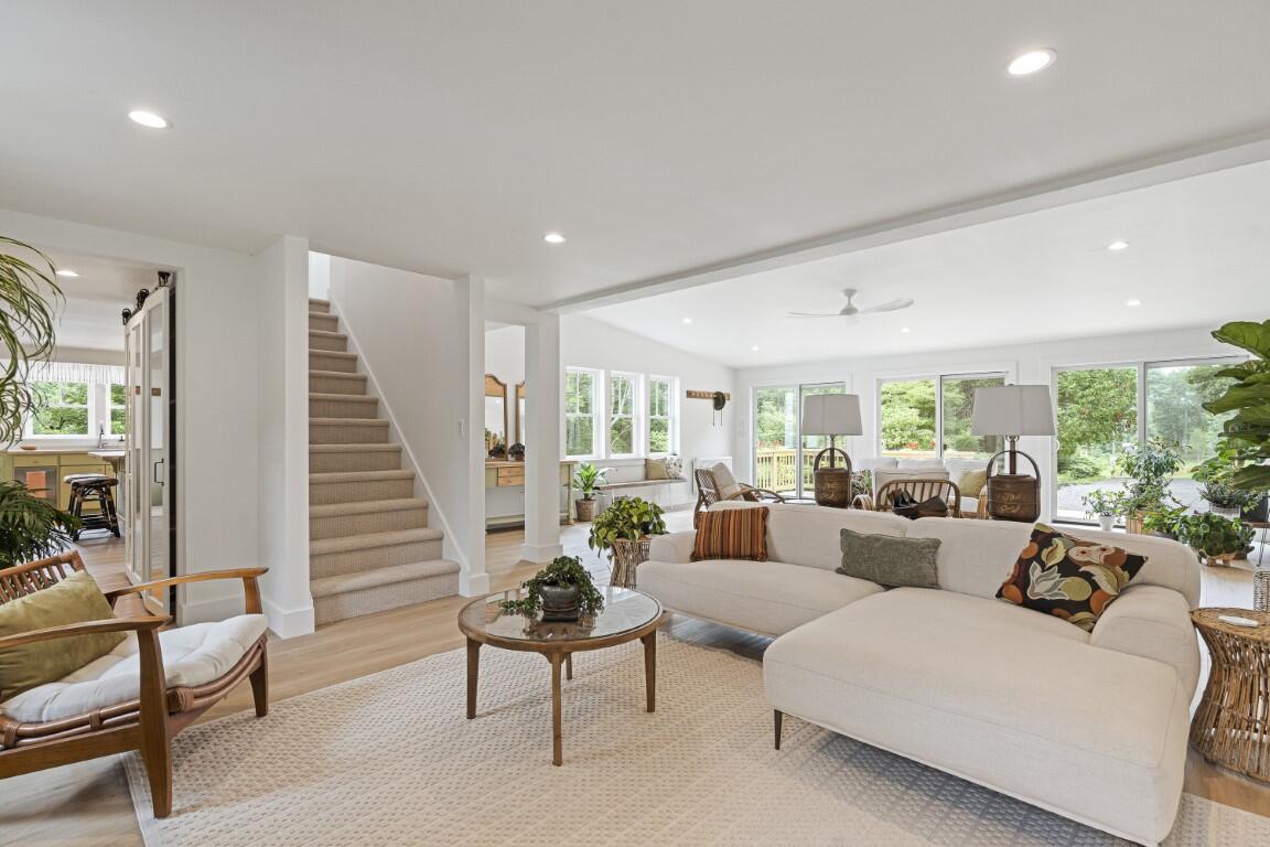 9 Bayville Road