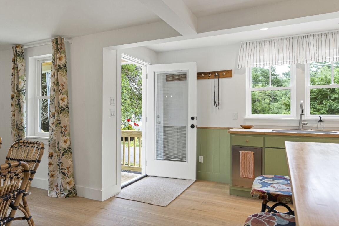 9 Bayville Road