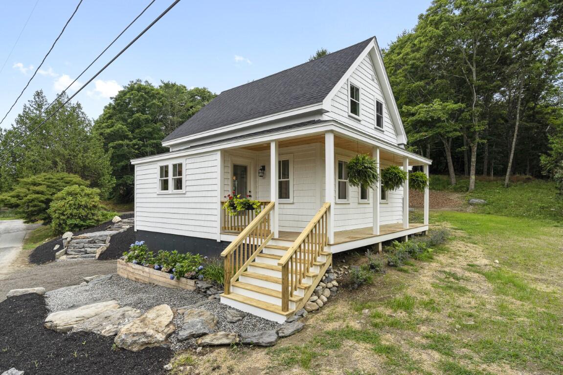 9 Bayville Road