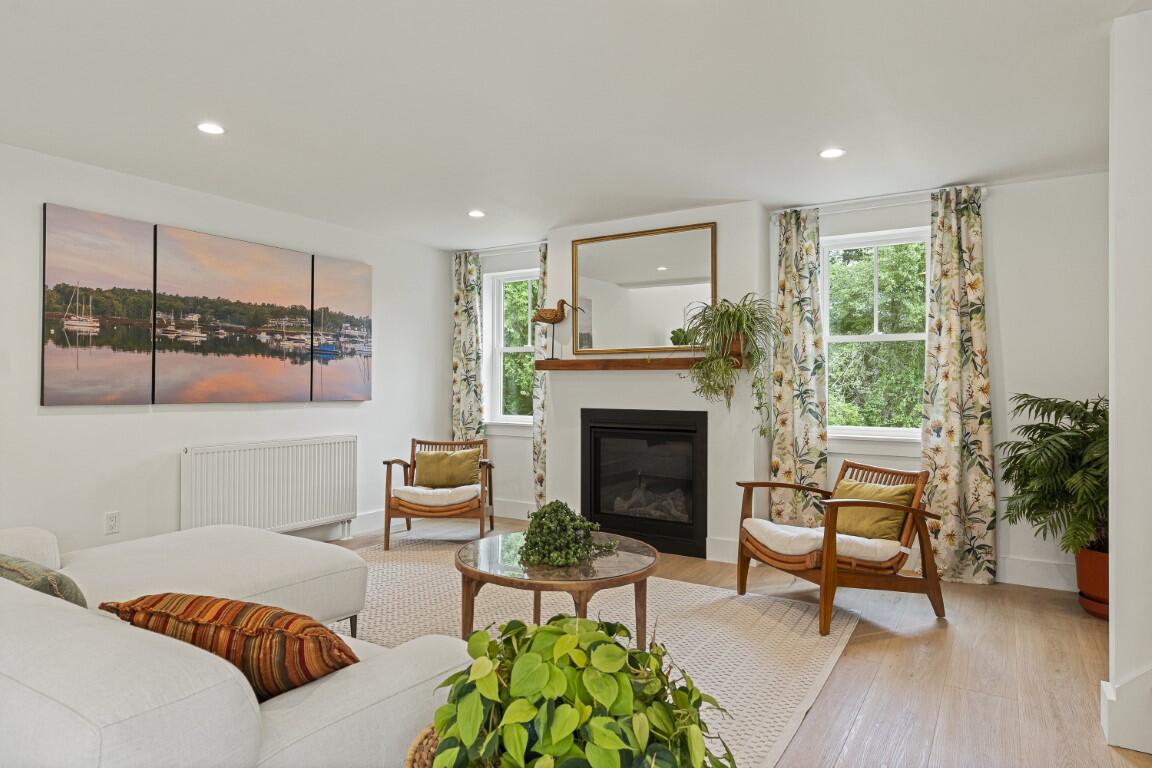 9 Bayville Road