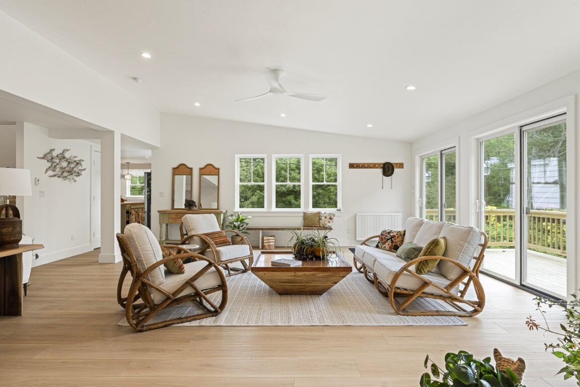 9 Bayville Road
