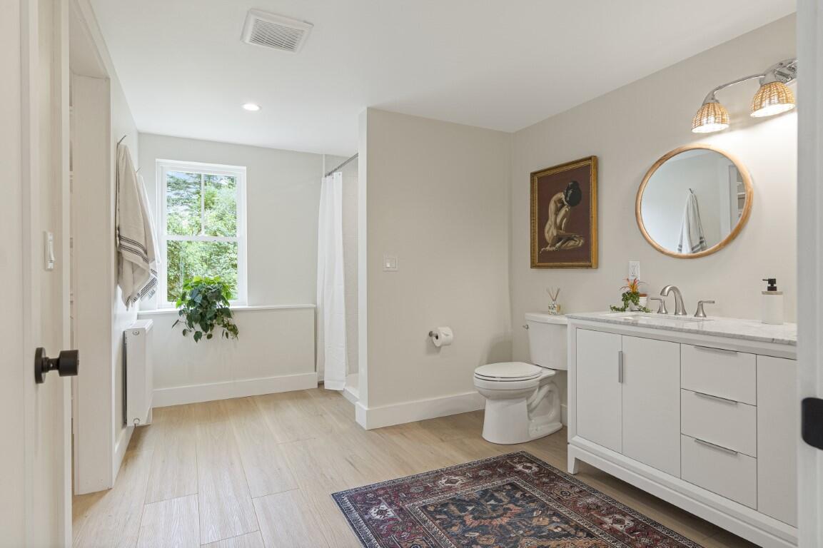 9 Bayville Road