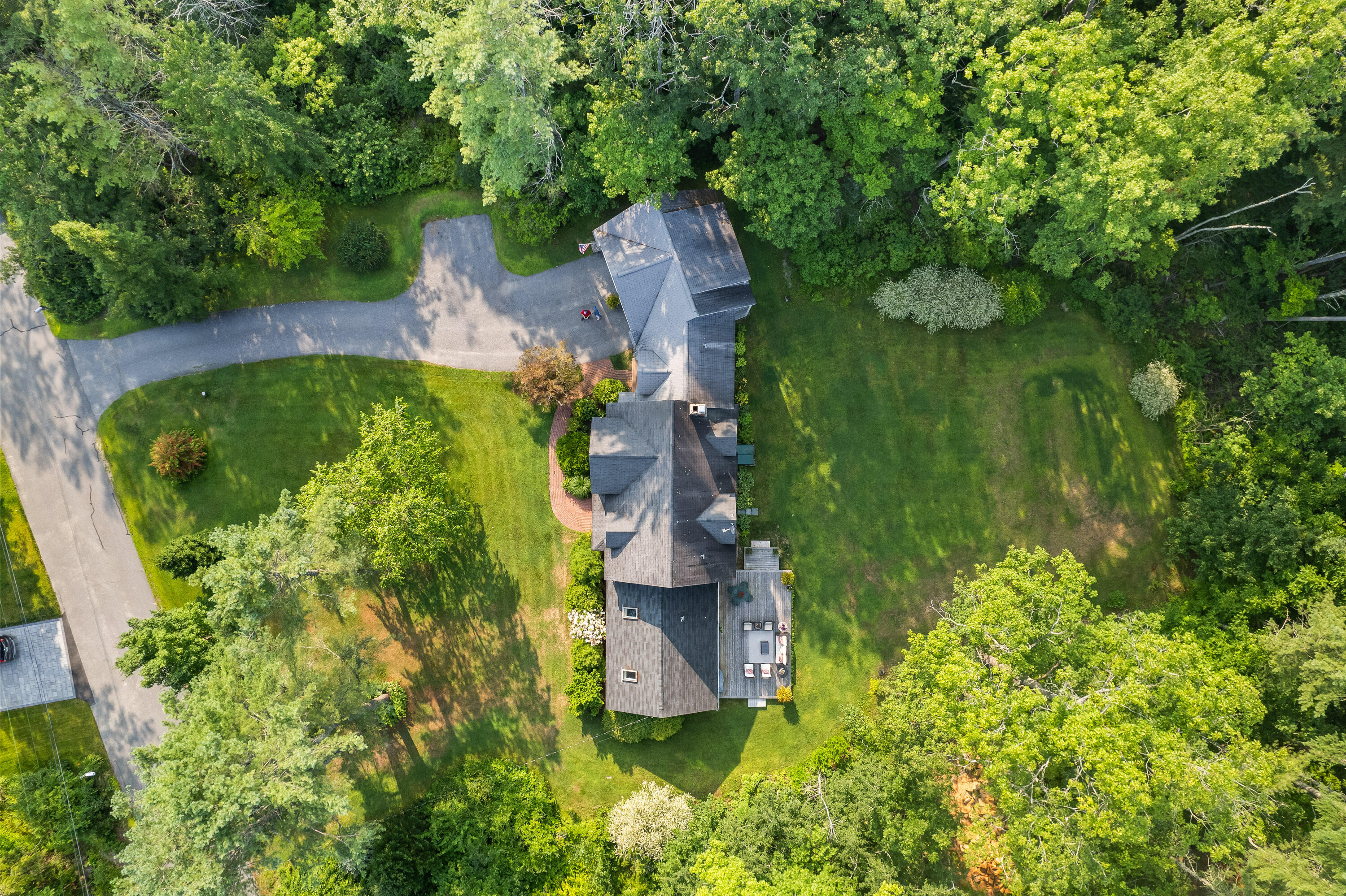 14 Shore Drive
