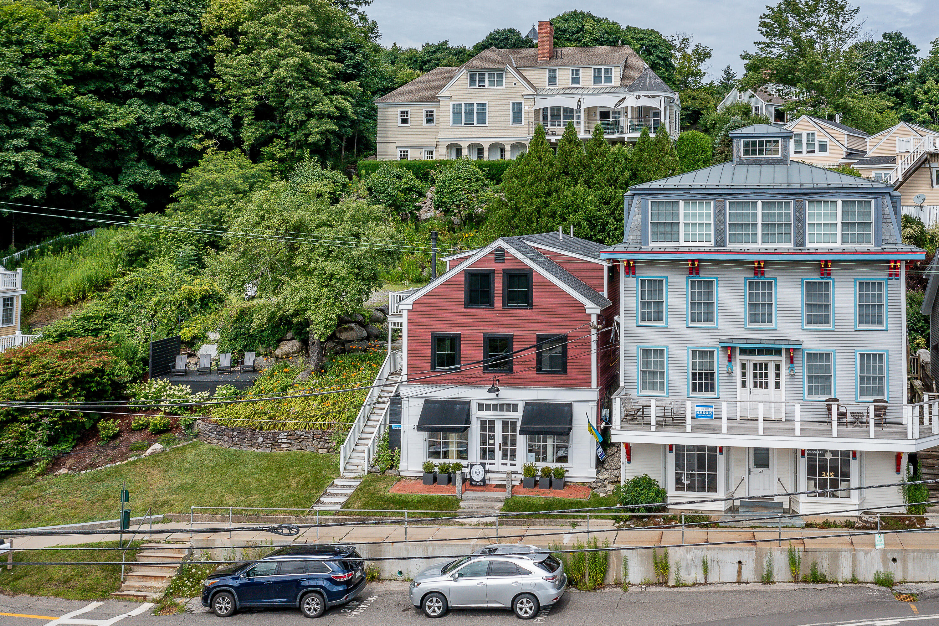 25 Main Street