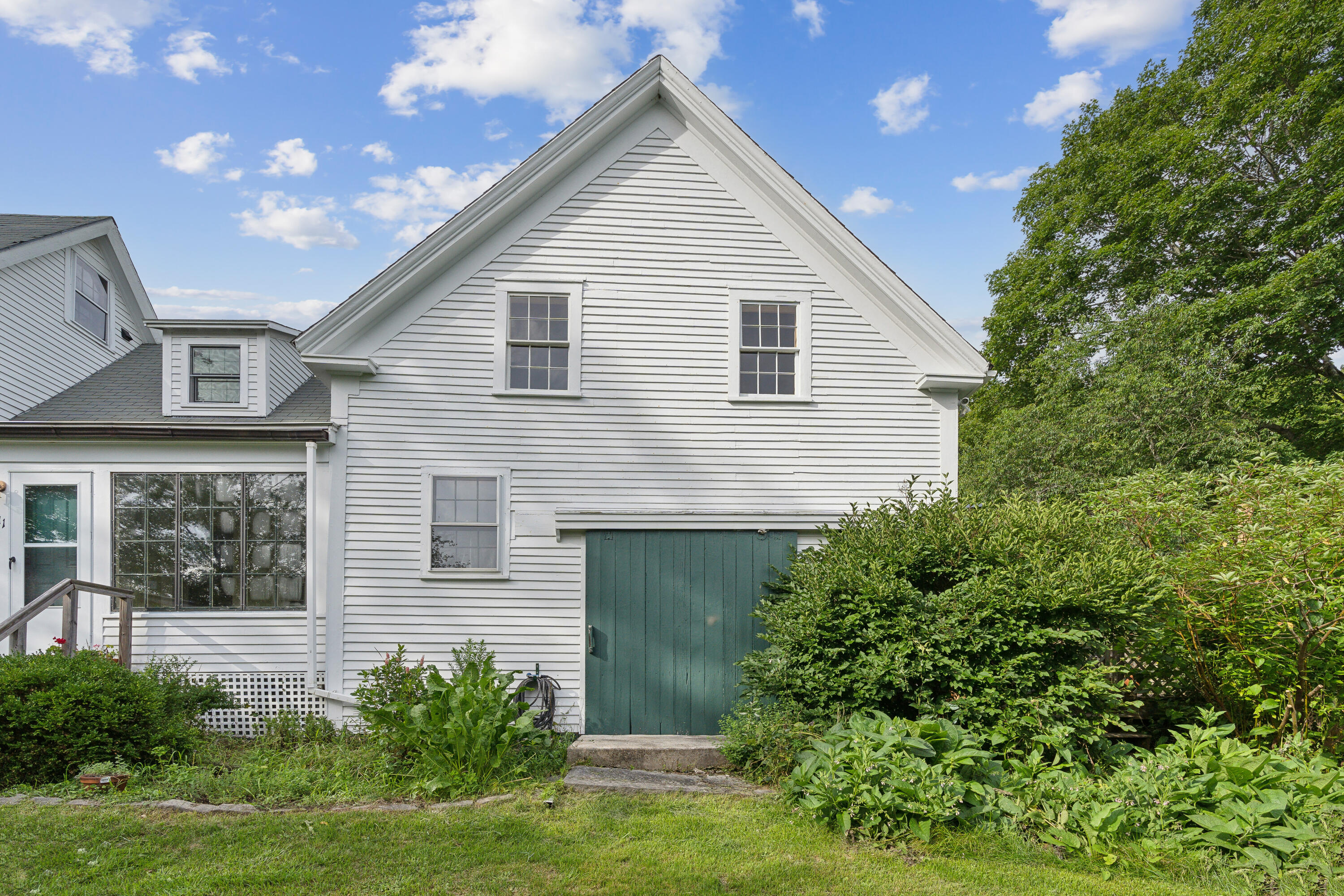 111 Academy Hill Road