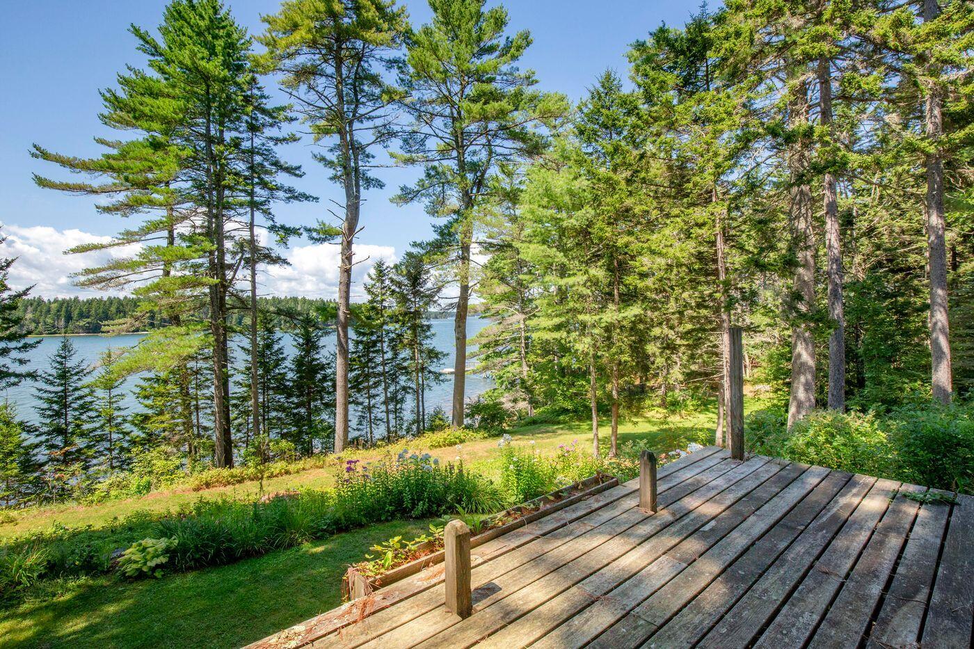 185 Forest Lake Road