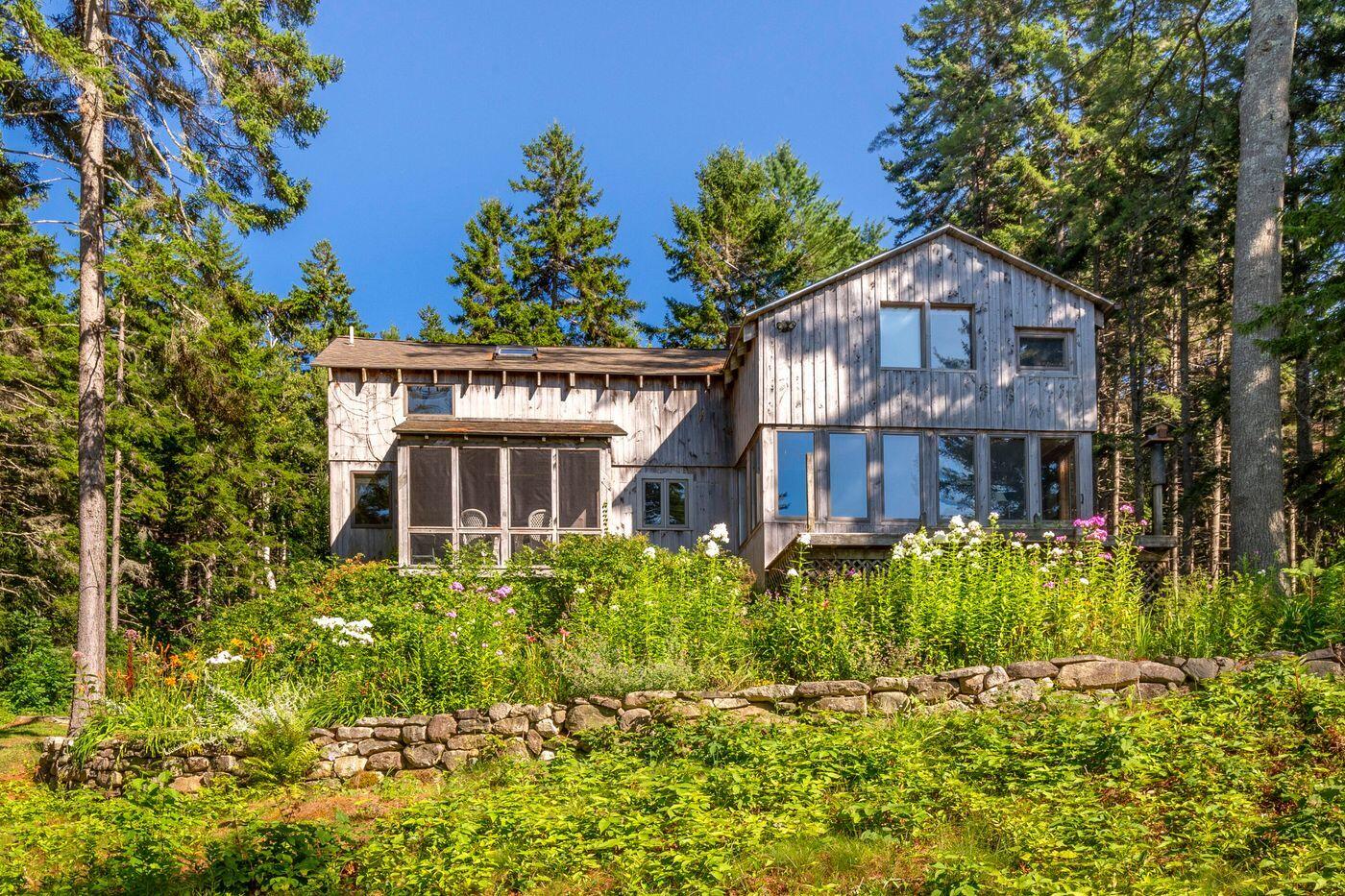 185 Forest Lake Road
