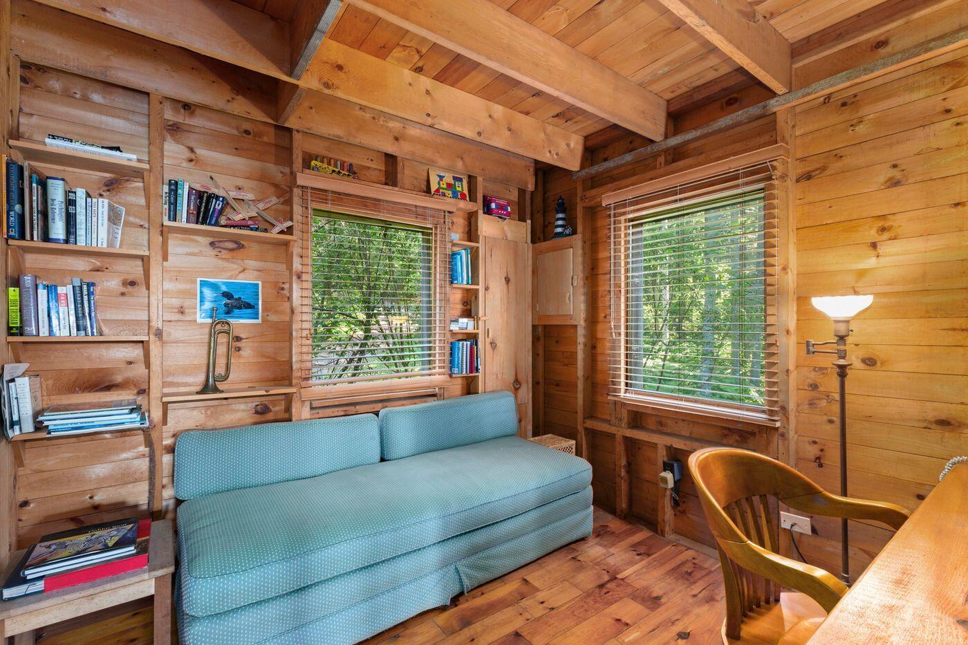 185 Forest Lake Road