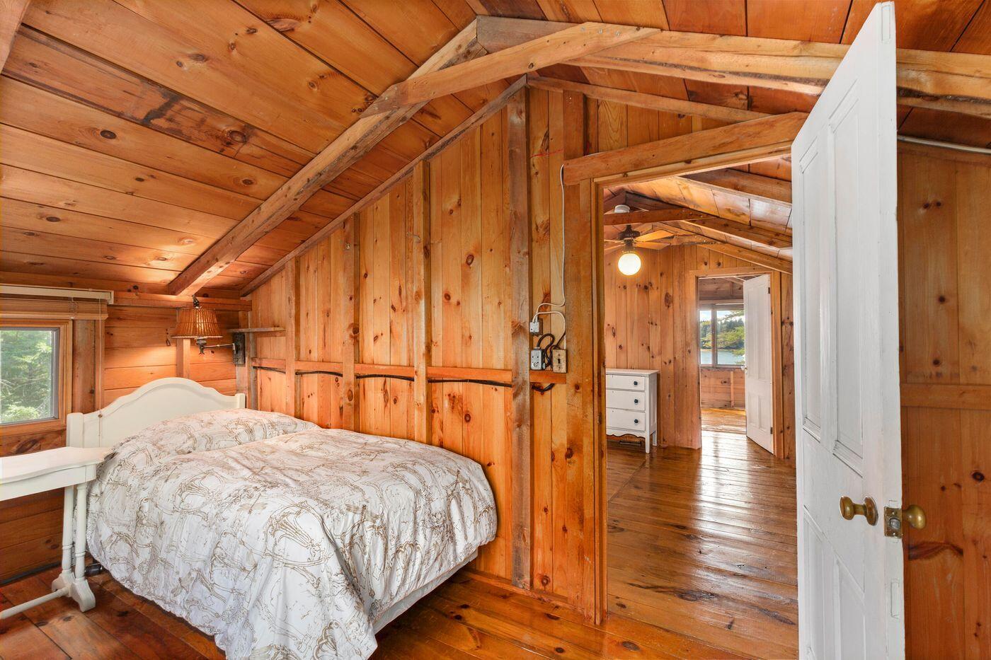 185 Forest Lake Road