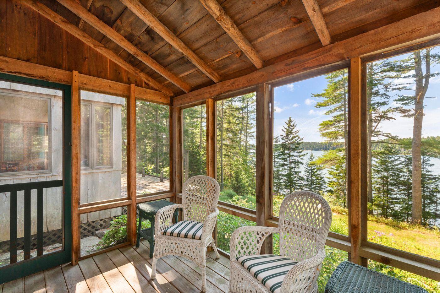 185 Forest Lake Road