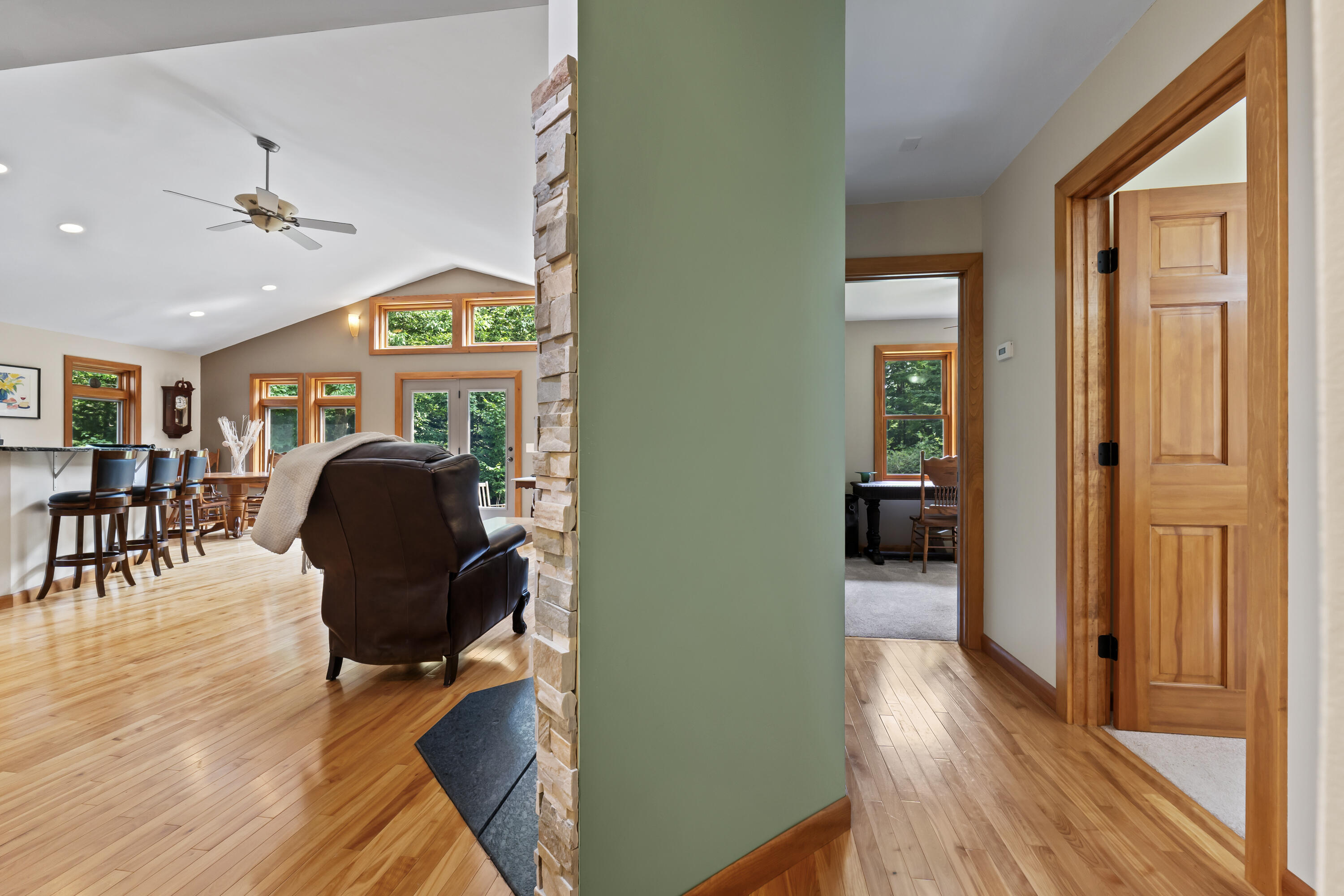 472 Townhouse Road