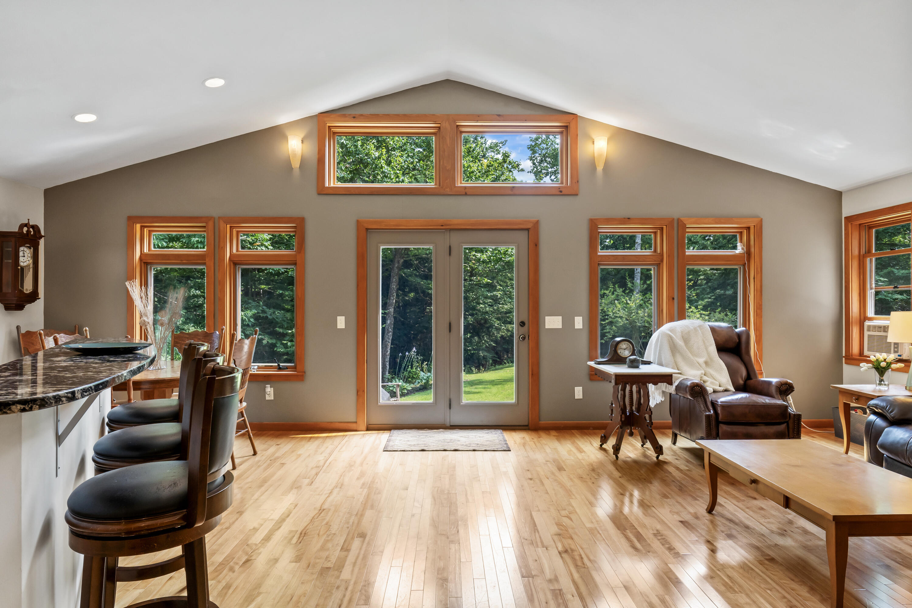 472 Townhouse Road