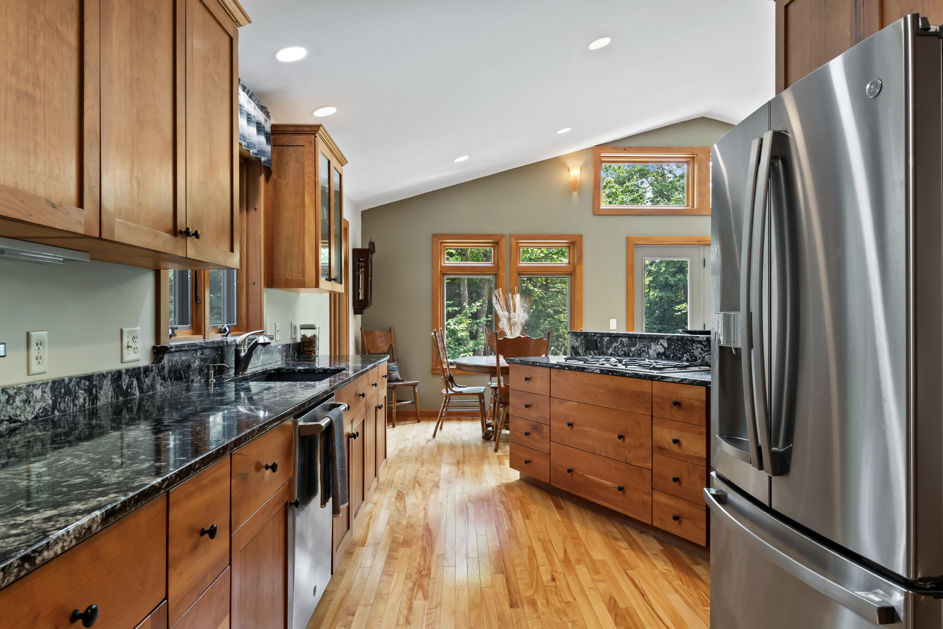 472 Townhouse Road