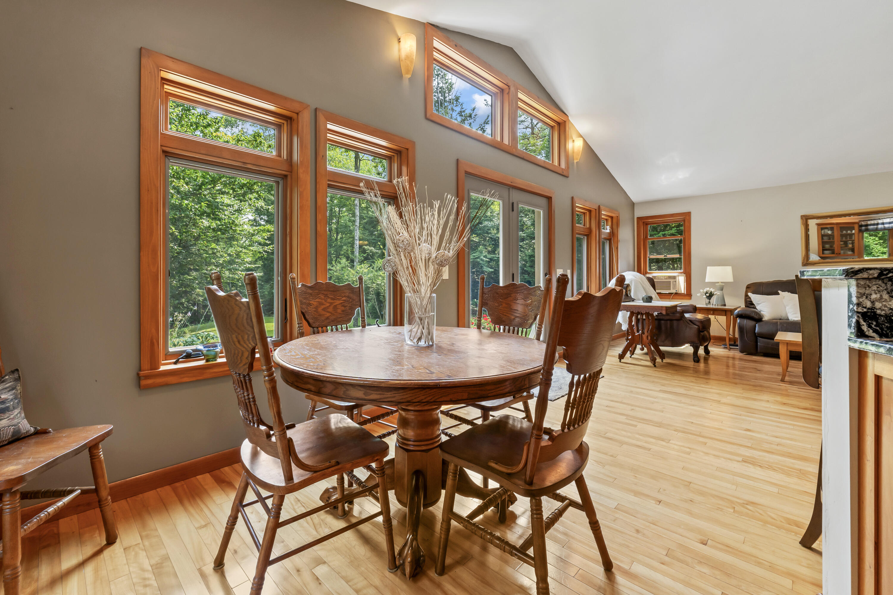 472 Townhouse Road