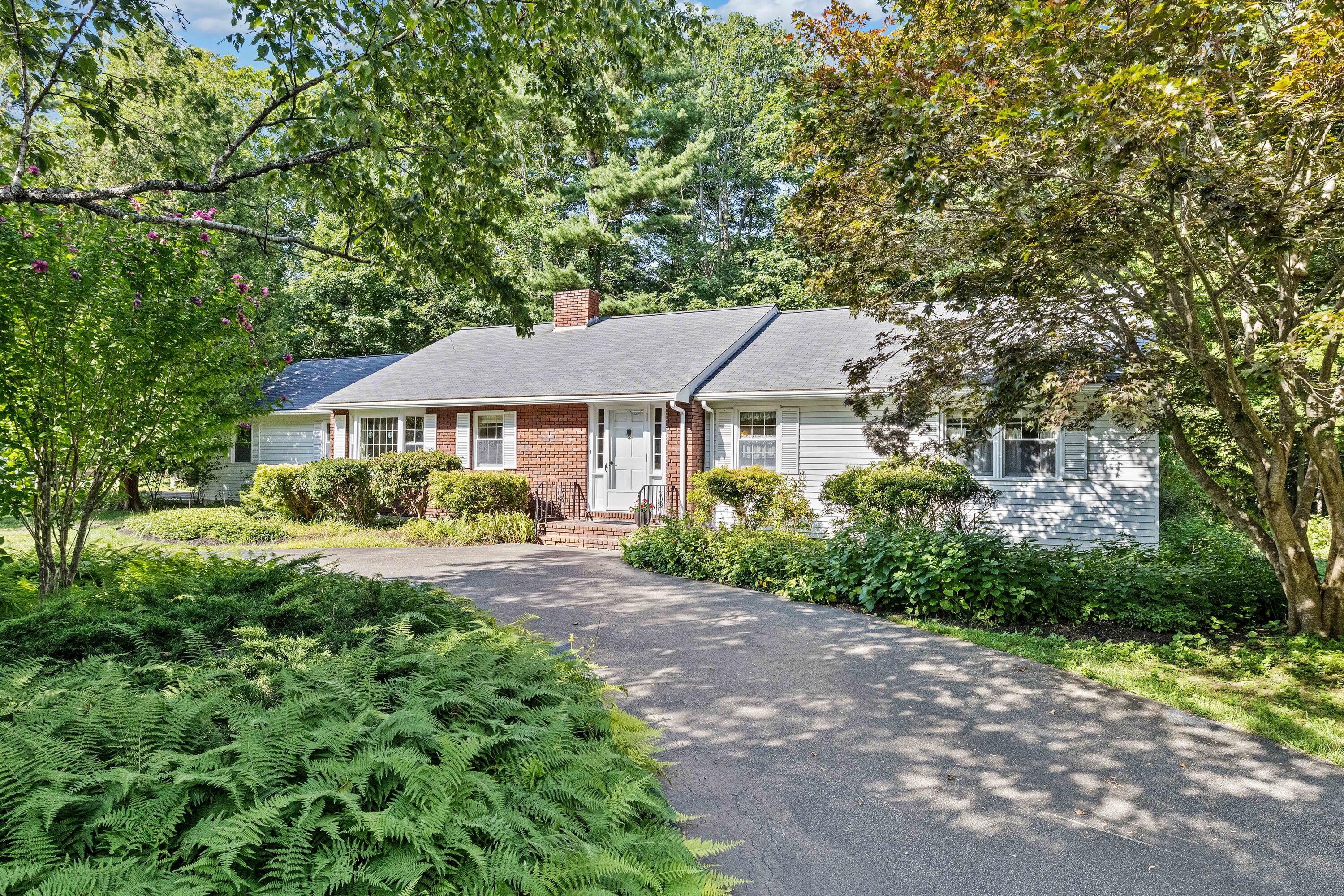 350 Cousins Street