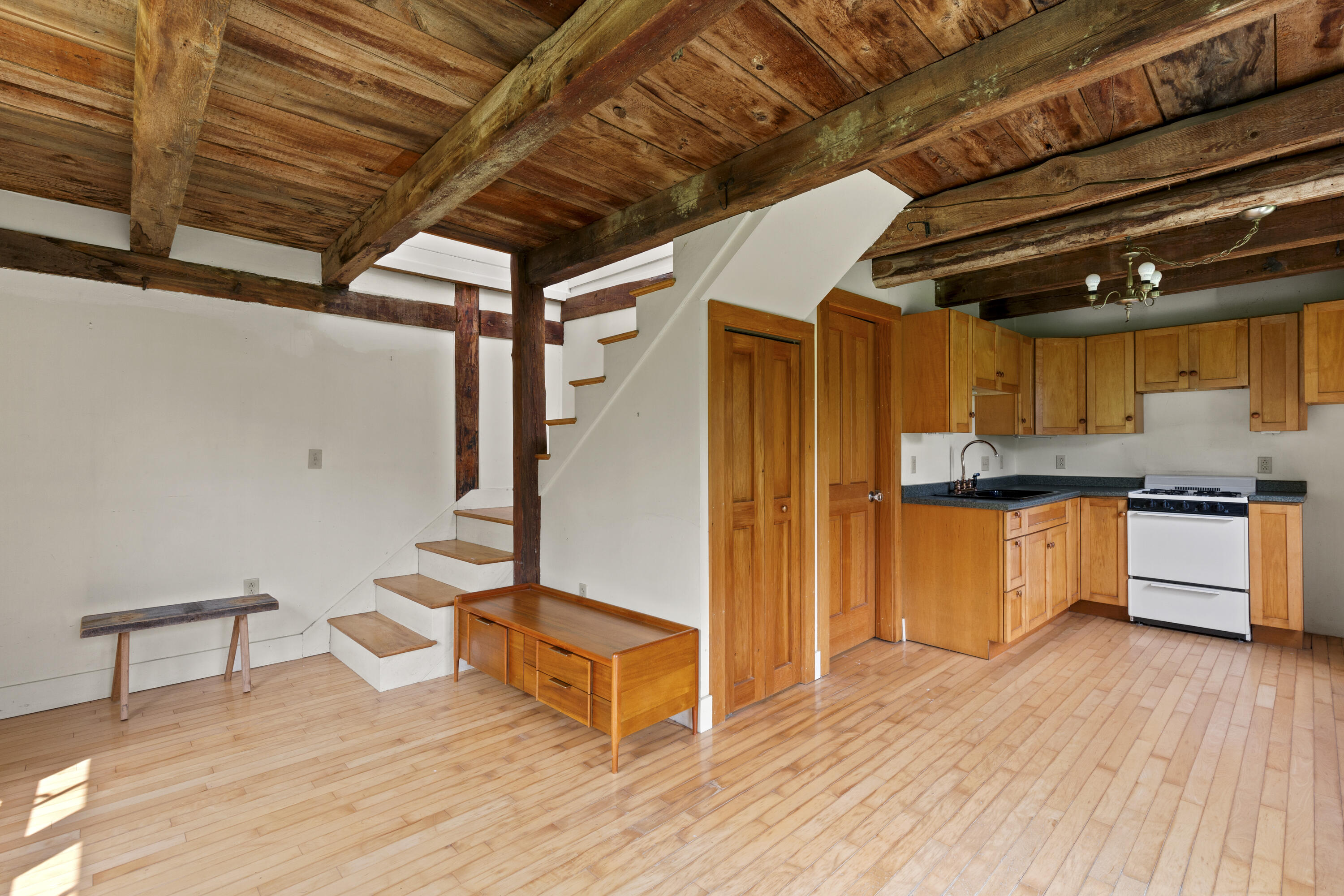 284 Lawry Road