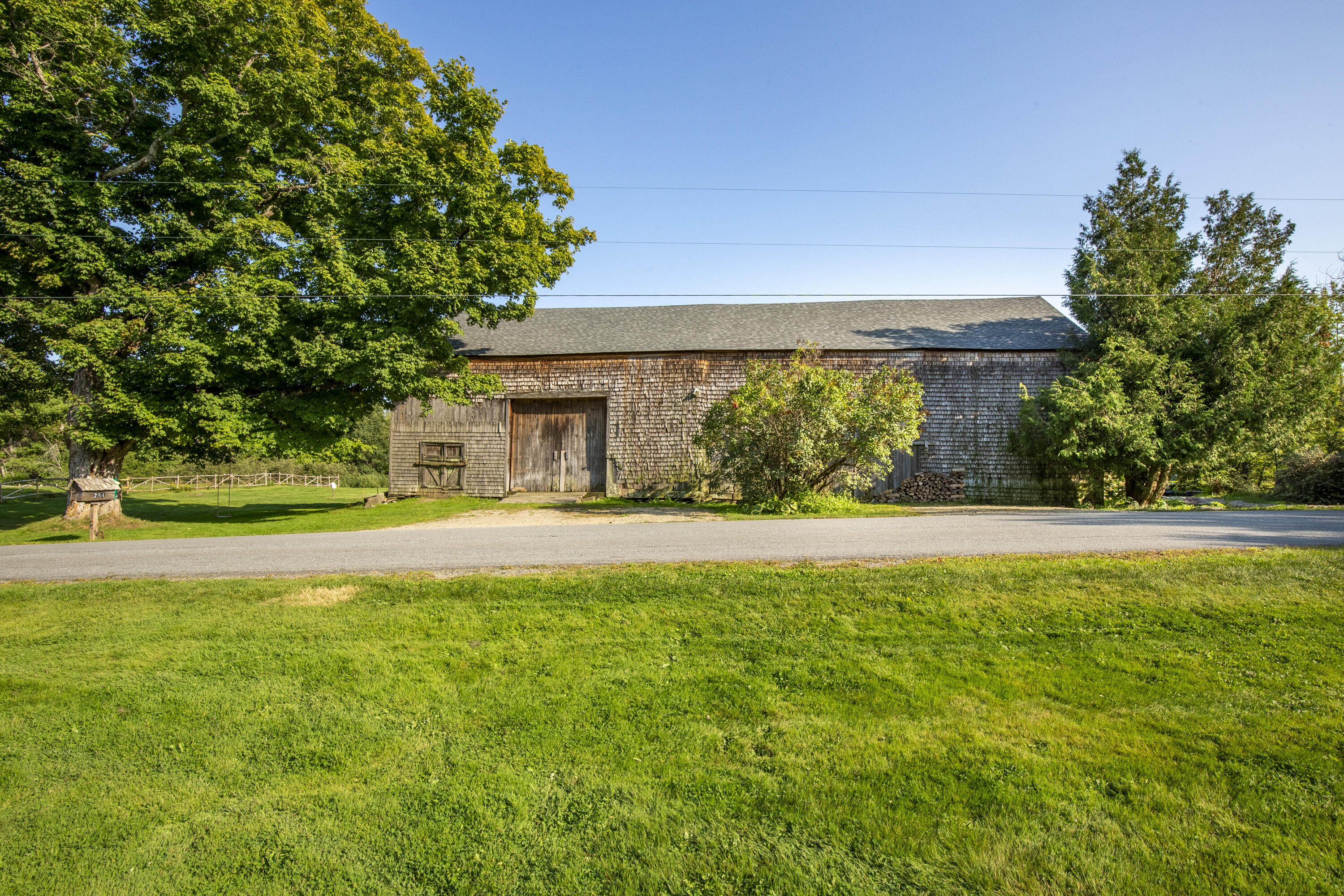 284 Lawry Road