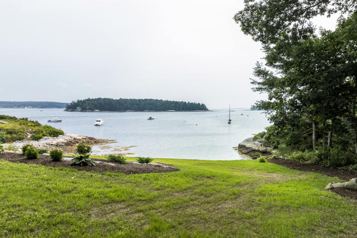 3 Harbor Ledge Lane