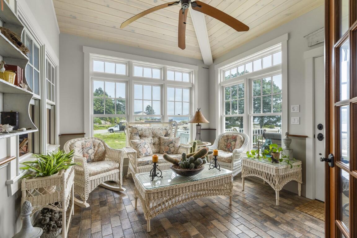 3 Harbor Ledge Lane