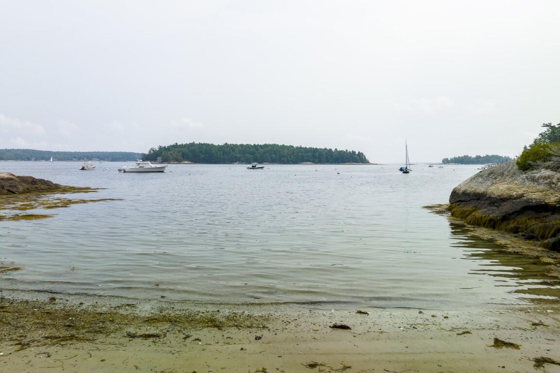 3 Harbor Ledge Lane