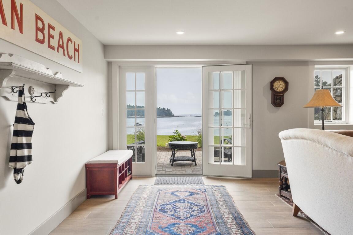 3 Harbor Ledge Lane