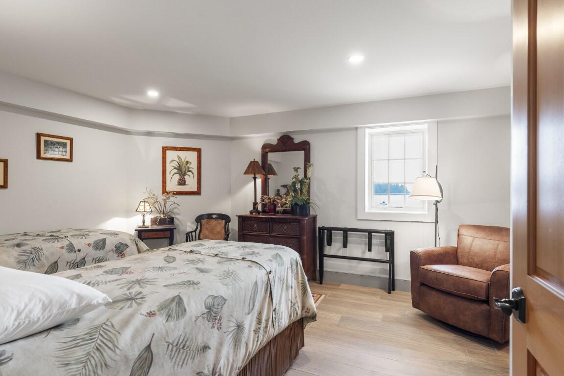 3 Harbor Ledge Lane