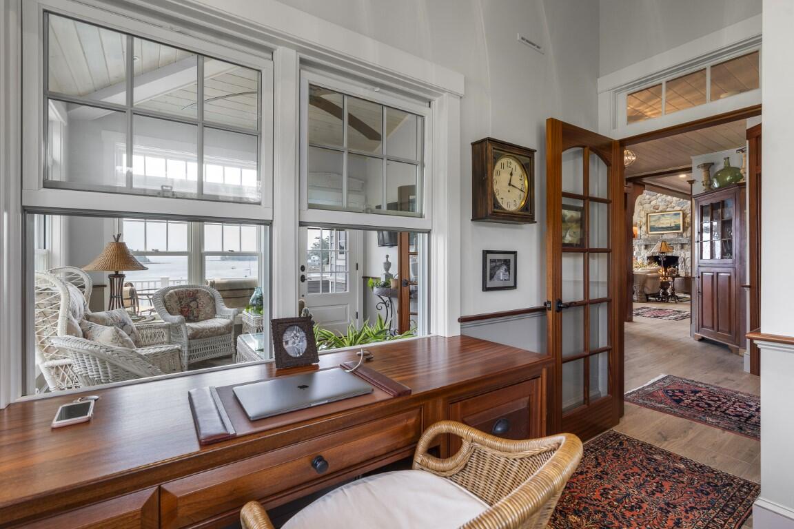 3 Harbor Ledge Lane