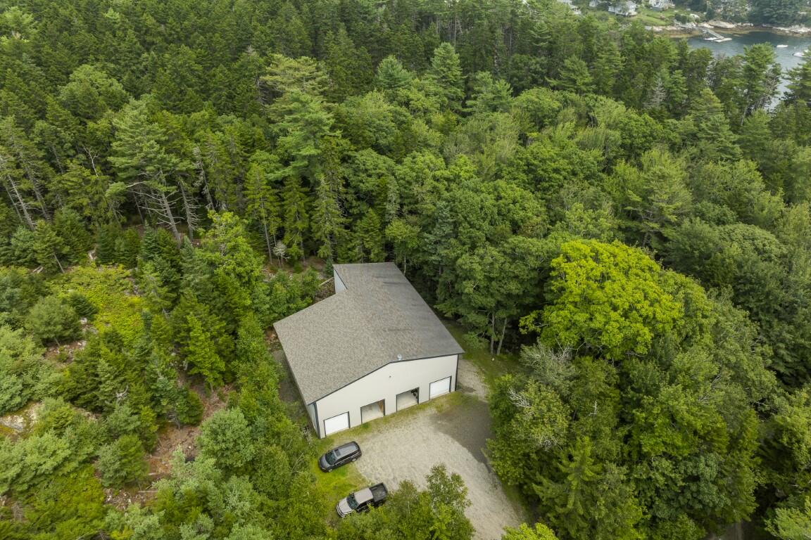 3 Harbor Ledge Lane