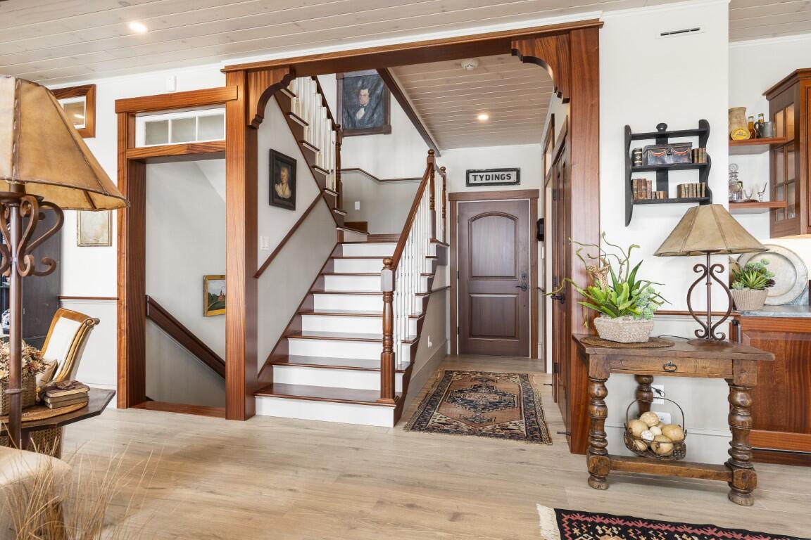 3 Harbor Ledge Lane