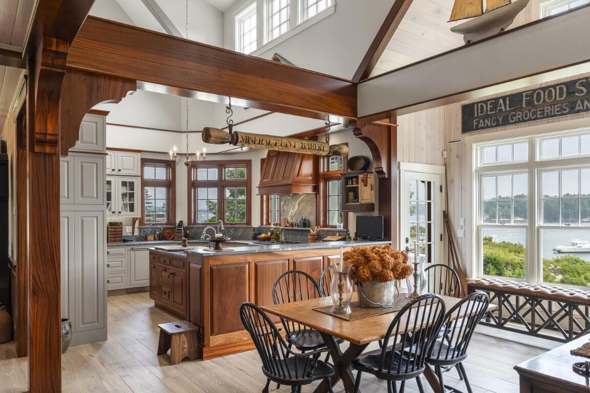 3 Harbor Ledge Lane