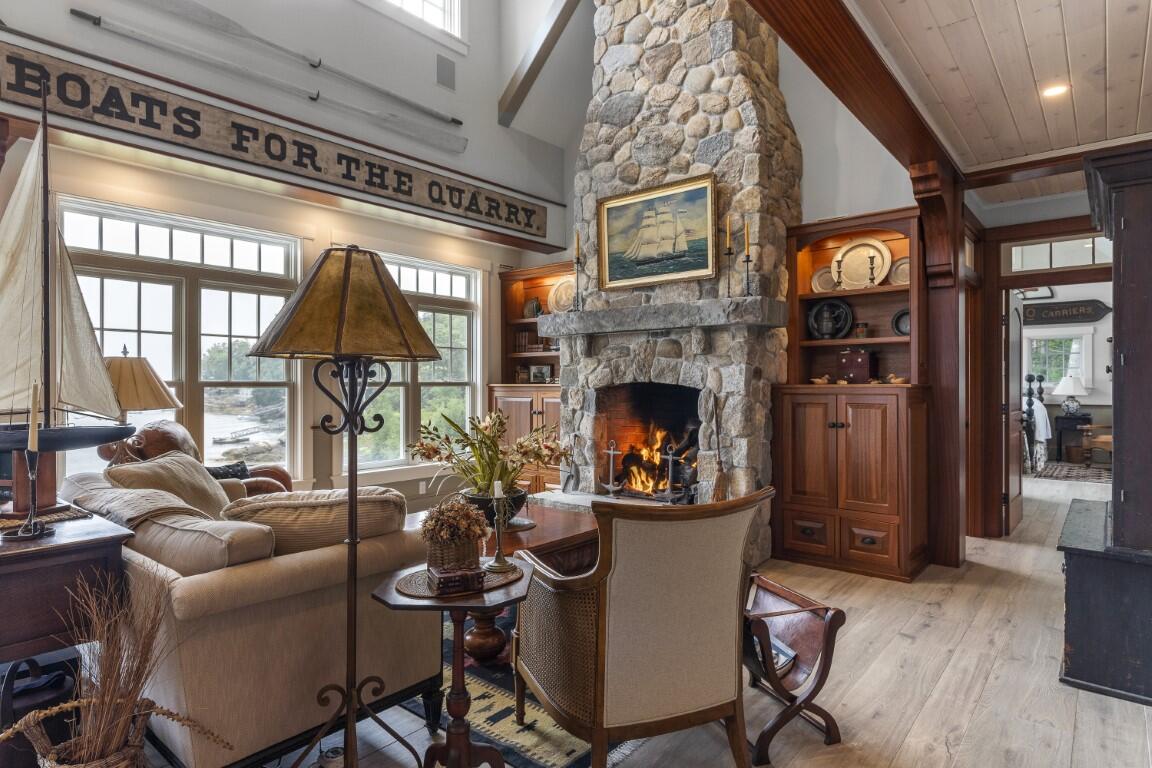 3 Harbor Ledge Lane