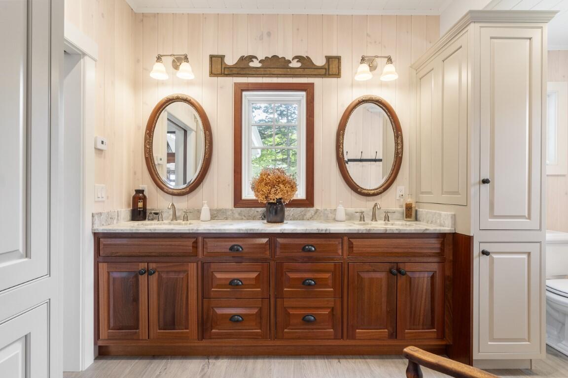 3 Harbor Ledge Lane