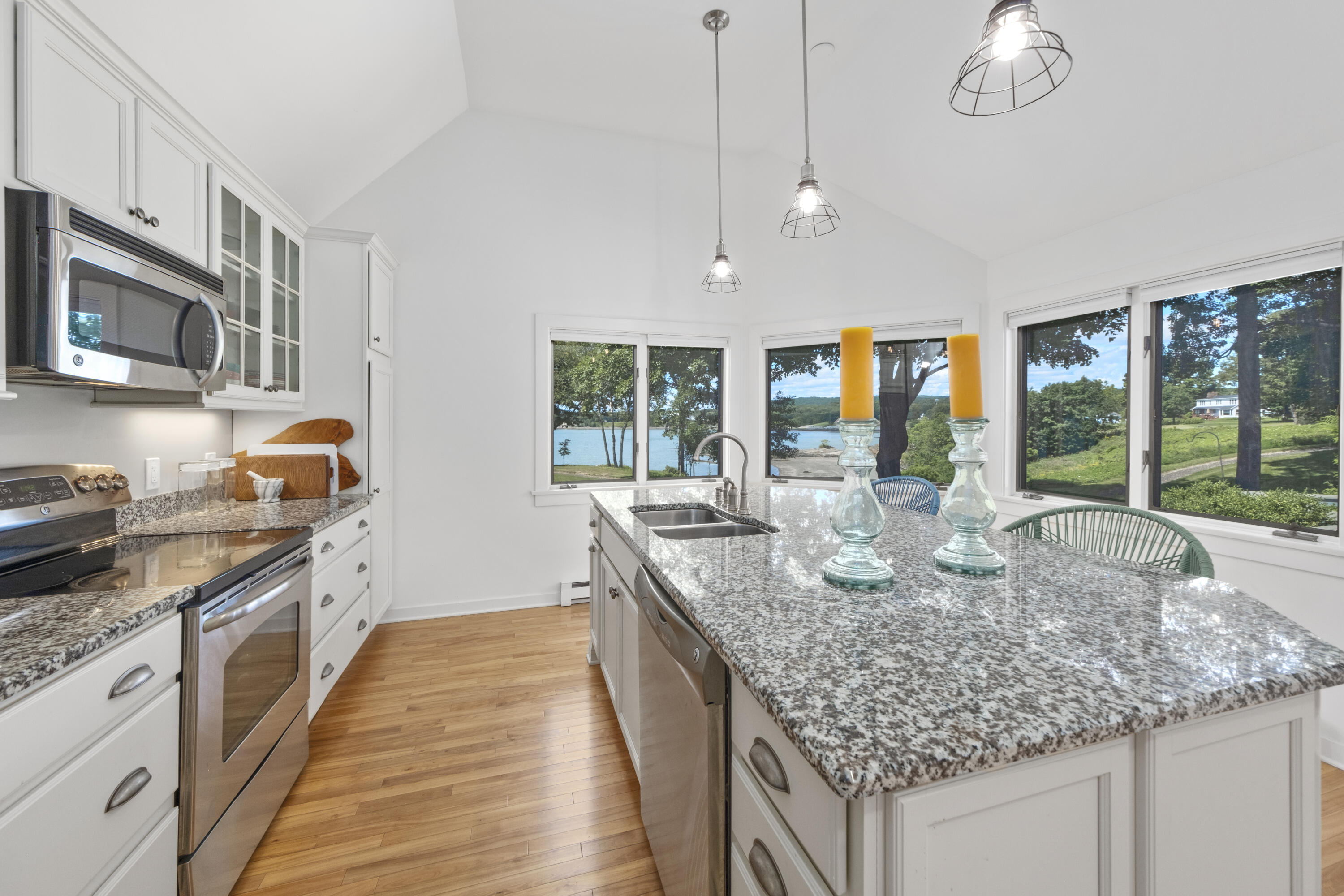 61 Jameson Point Road, 28