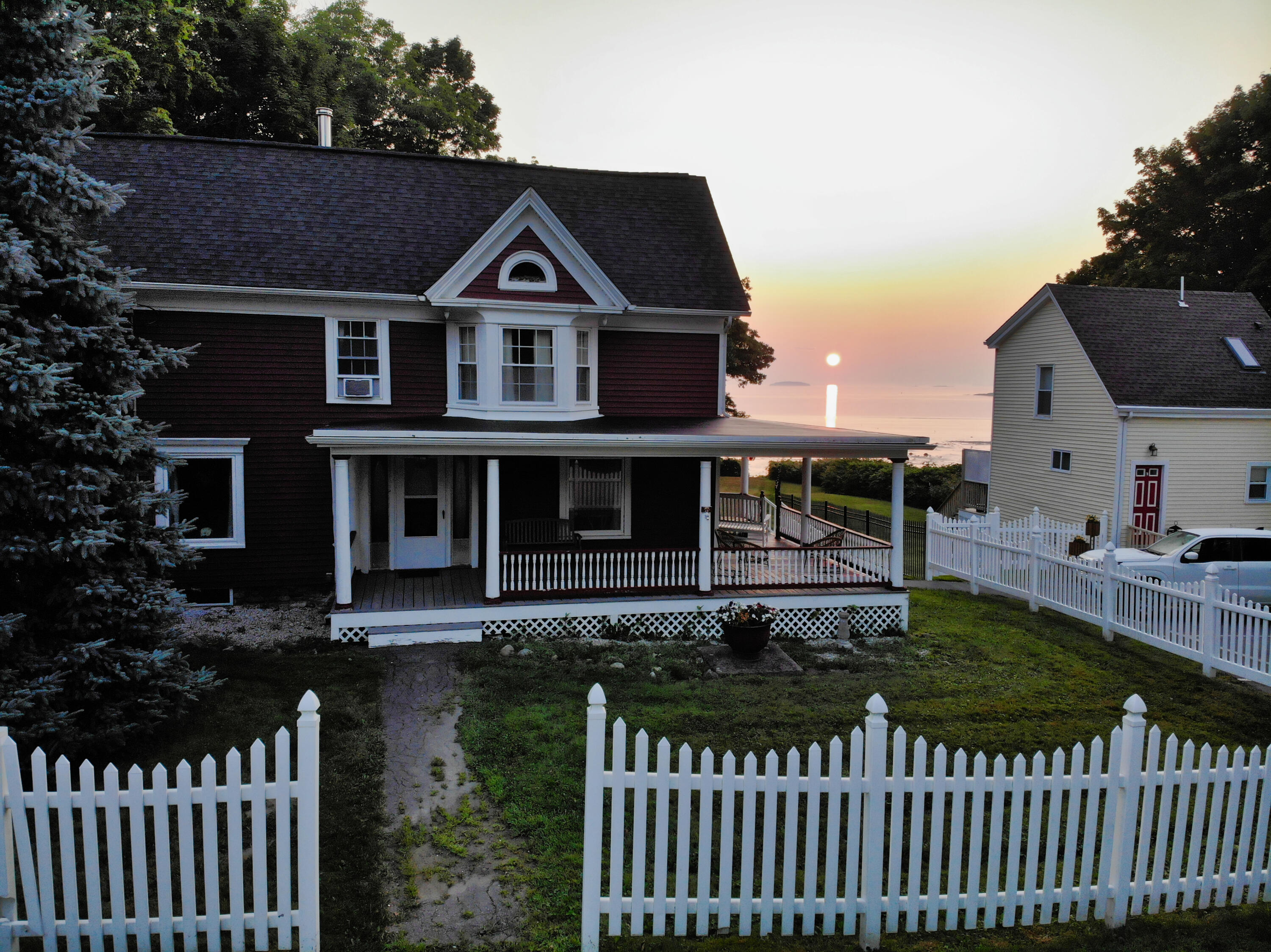 2 Warrenton Street